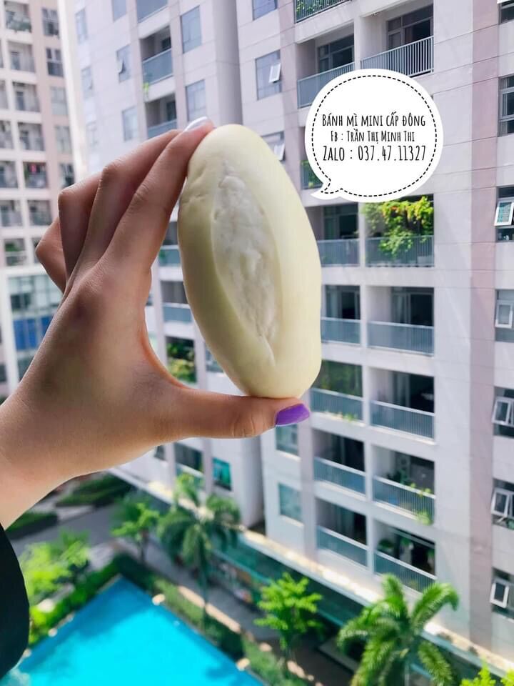 Bánh mì mini cấp đông