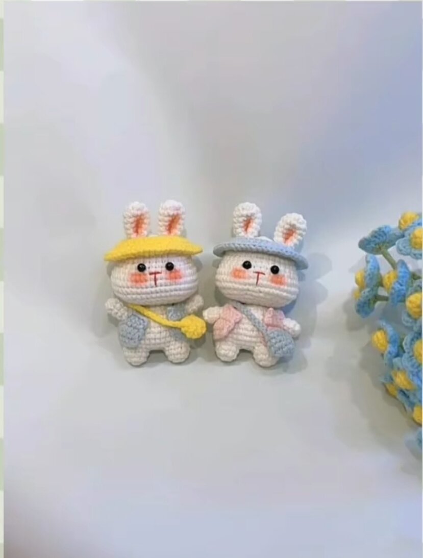 Thỏ đi học cute hột me handmade từ len
