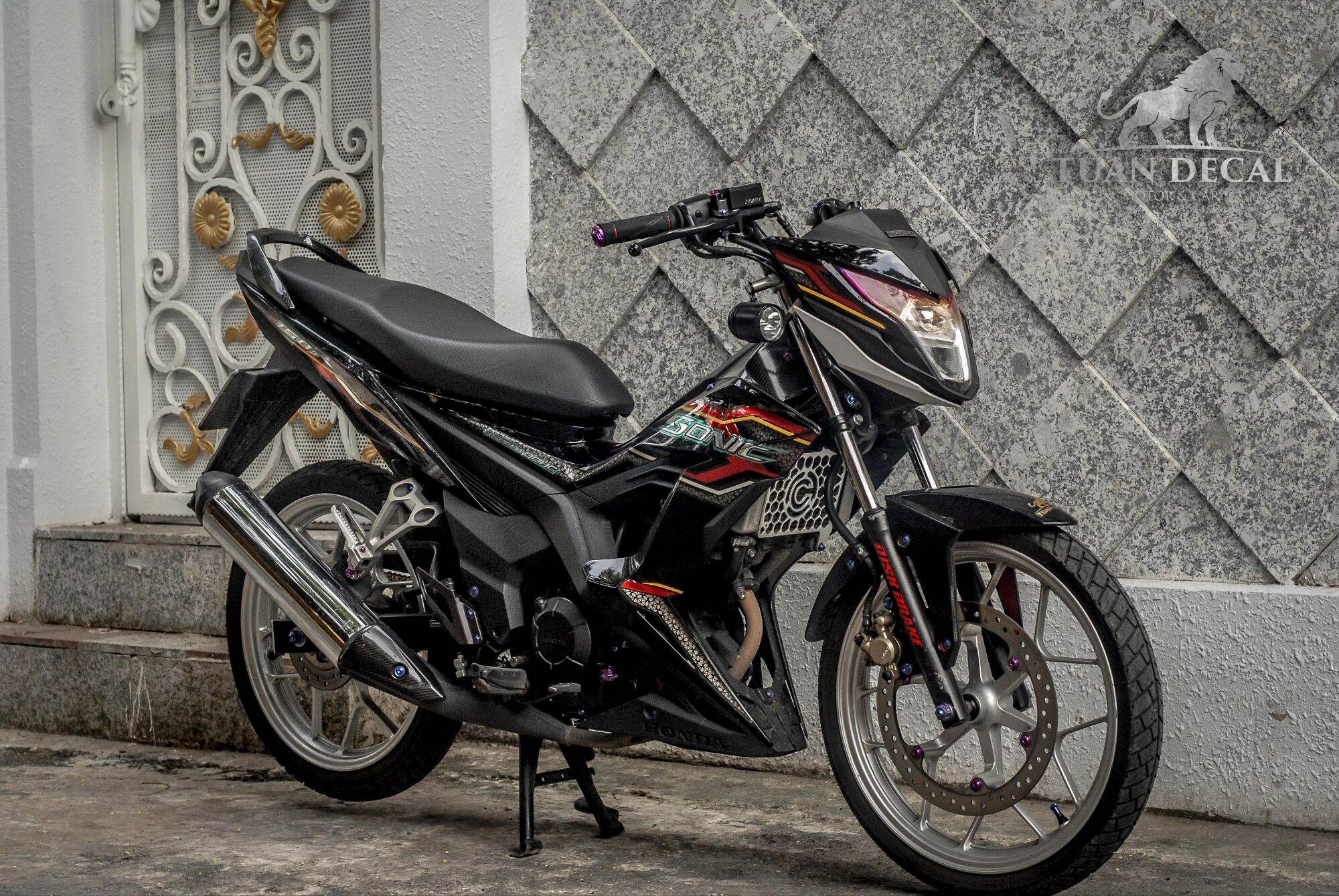 Tem rời sonic 150 đen siêu đẹp