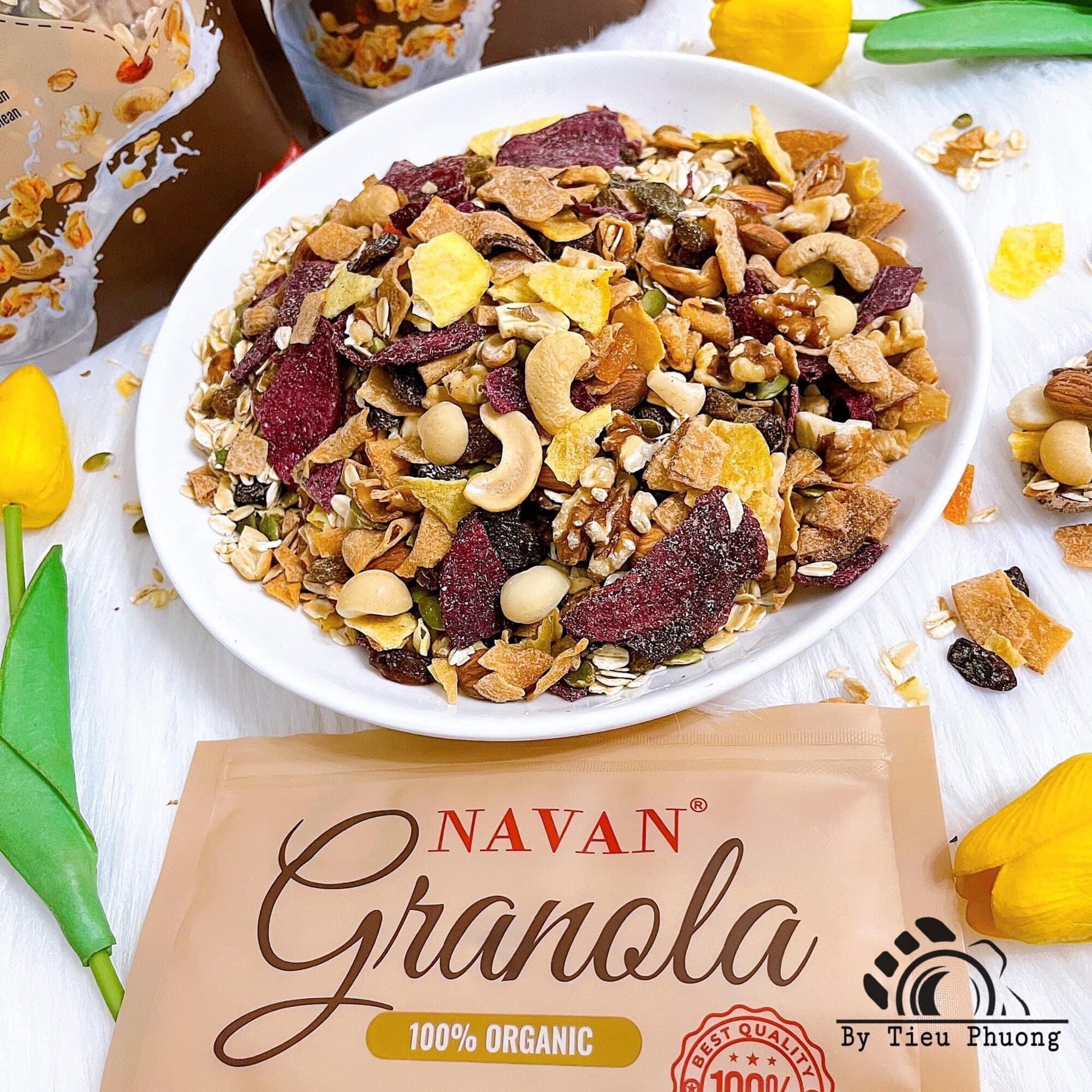 Ngũ Cốc Nguyên Hạt Navan Granola