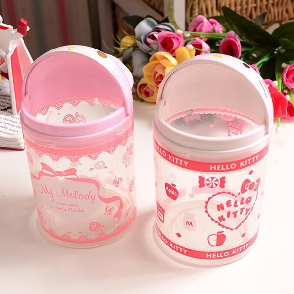 Hộp đựng bông tăm HELLO KITTY