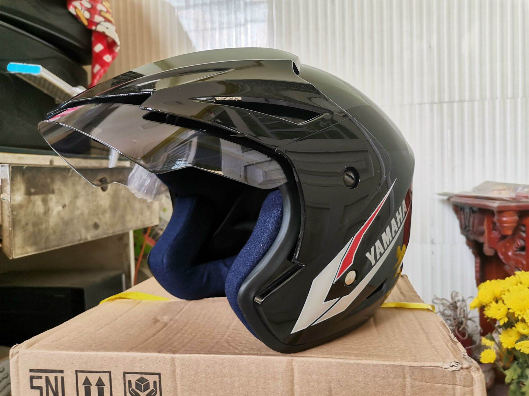nón yamaha 3/4 hàng nhập khẩu theo xe.
