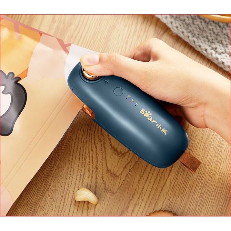 Máy hàn miệng túi mini cầm tay chính hãng Bear
