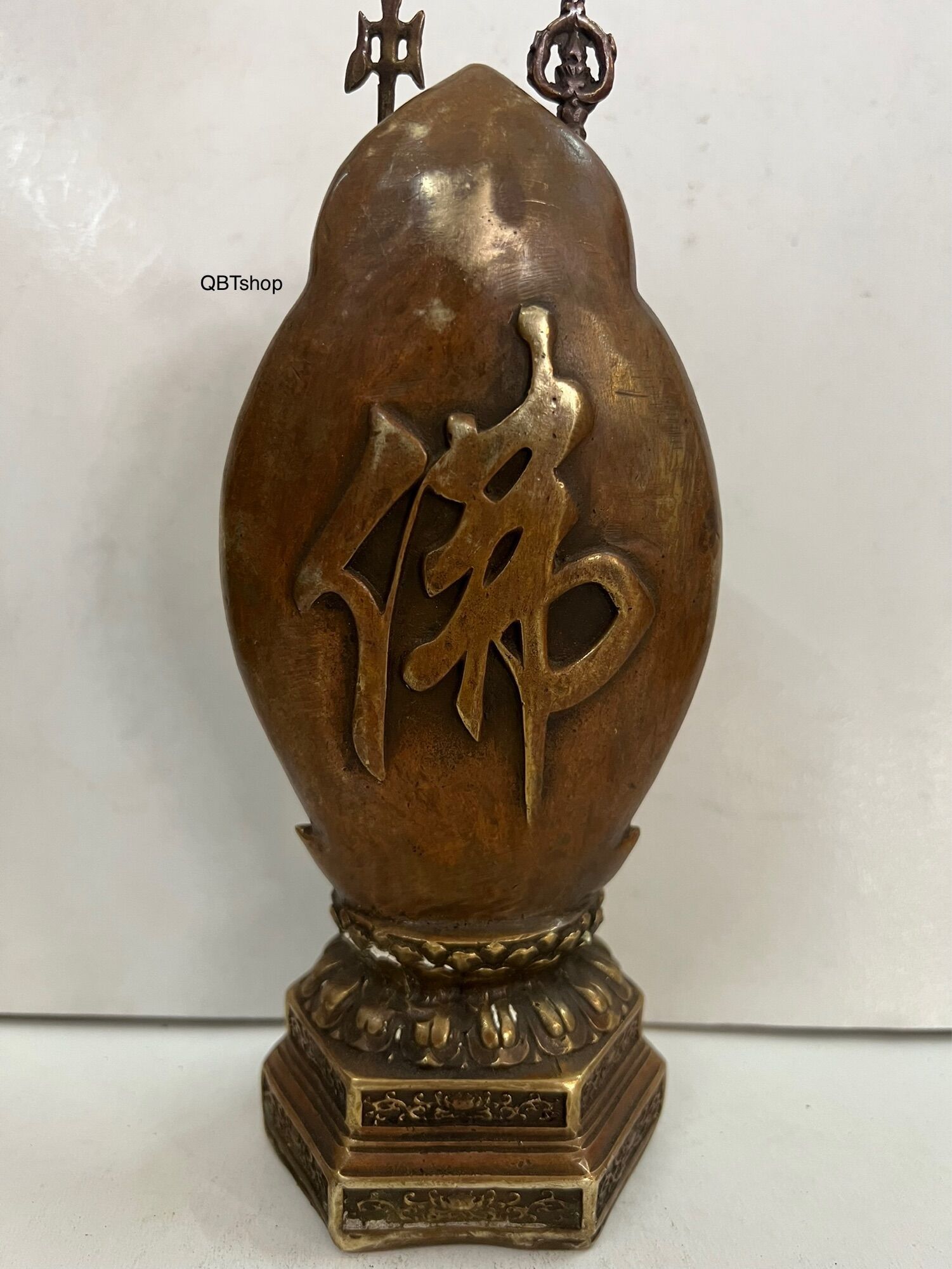 Thiên thủ thiên nhãn đứng bằng đồng