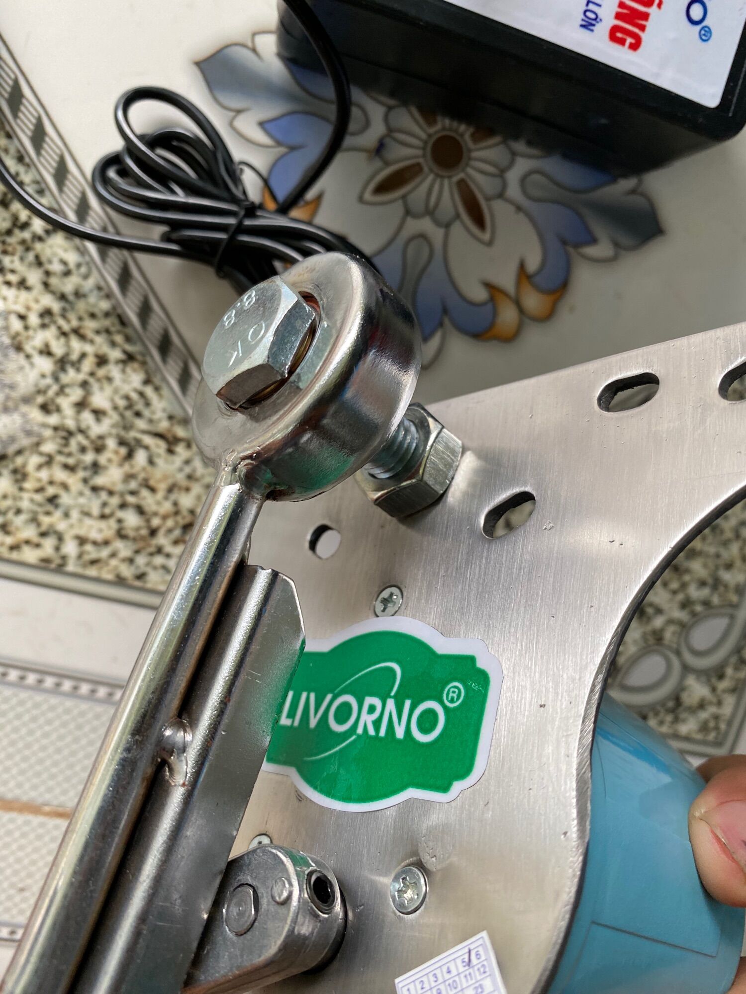 máy đưa võng livorno thế hệ mới giảm tiếng ồn