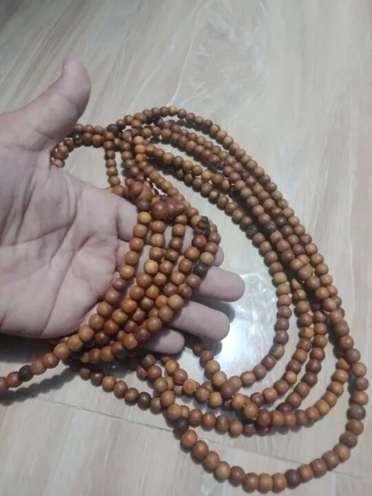 tràng 108 hạt gỗ quỹ kiến sầu (thiên cấm sơn)