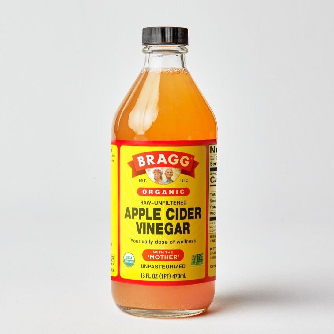Giấm táo hữu cơ Bragg 946ml