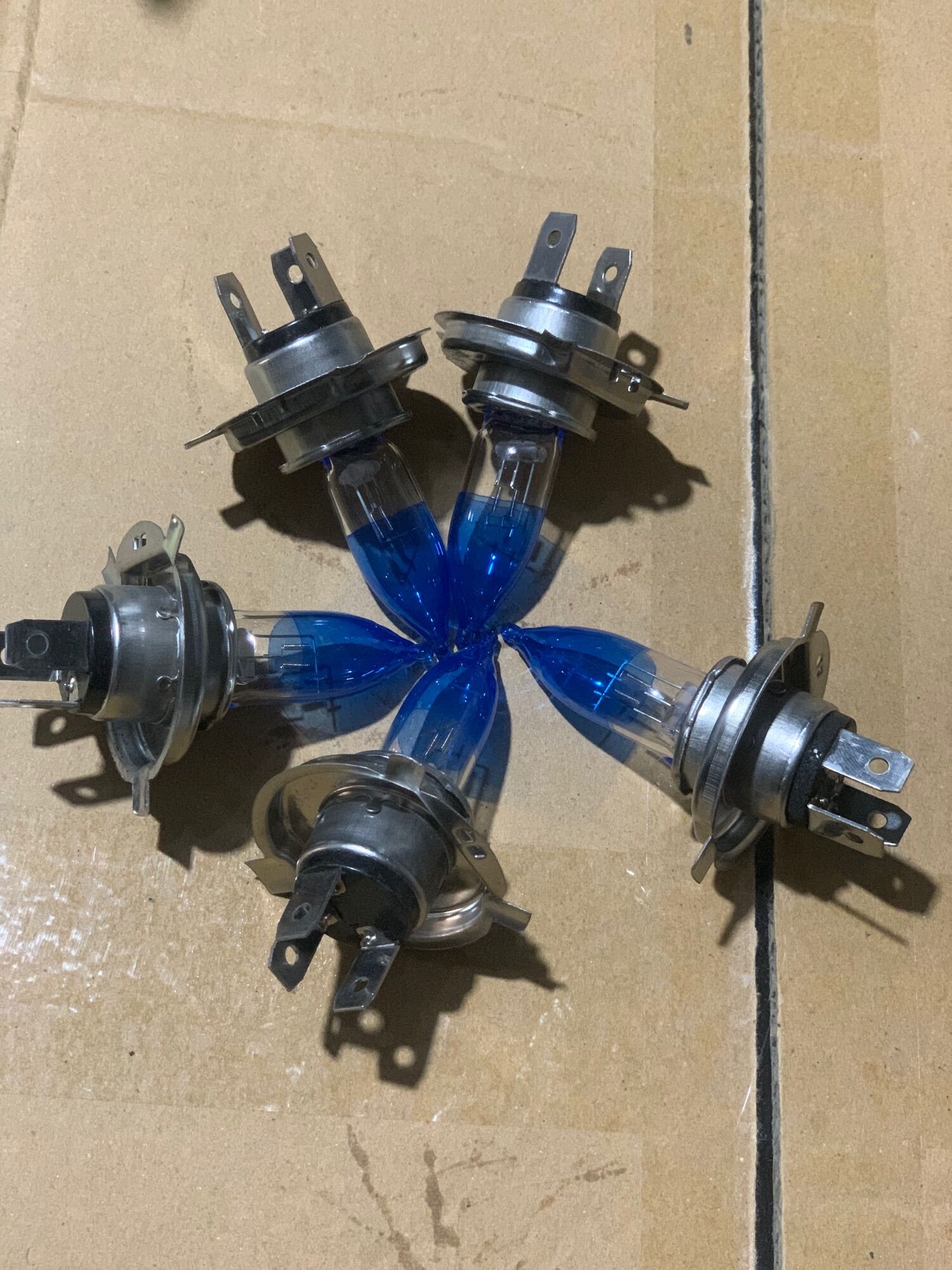 Bóng đèn pha xe máy 3 chân( Honda wave rs,wave s110,RSX… honda xe số)