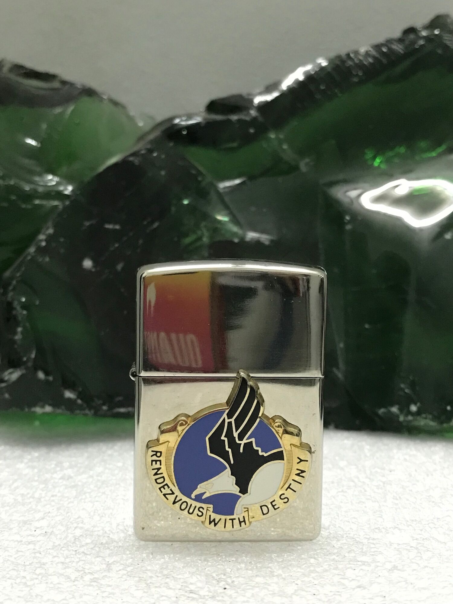 Zippo sx 1998 + 1 bình xăng