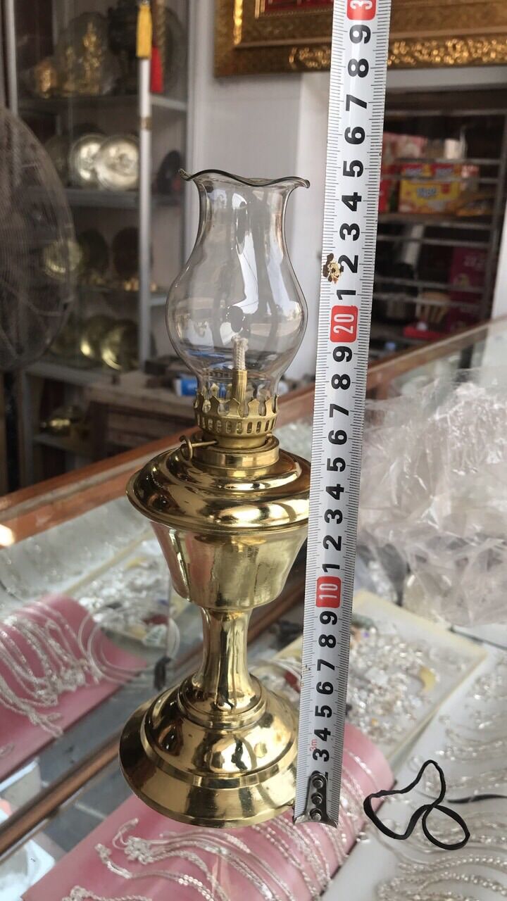 Đèn dầu thờ bằng đồng gò tay nguyên chất