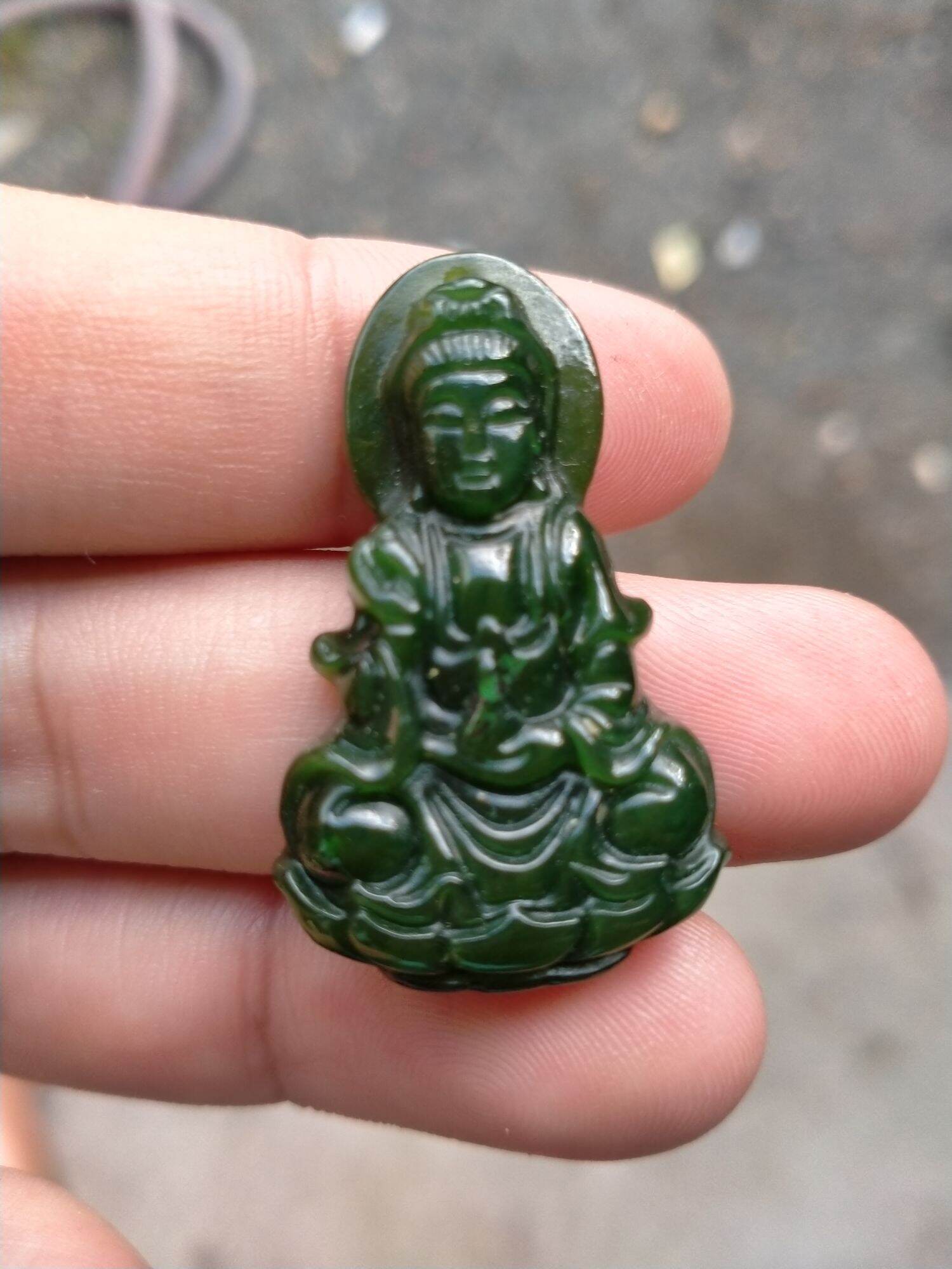 Mặt phật ngọc bích