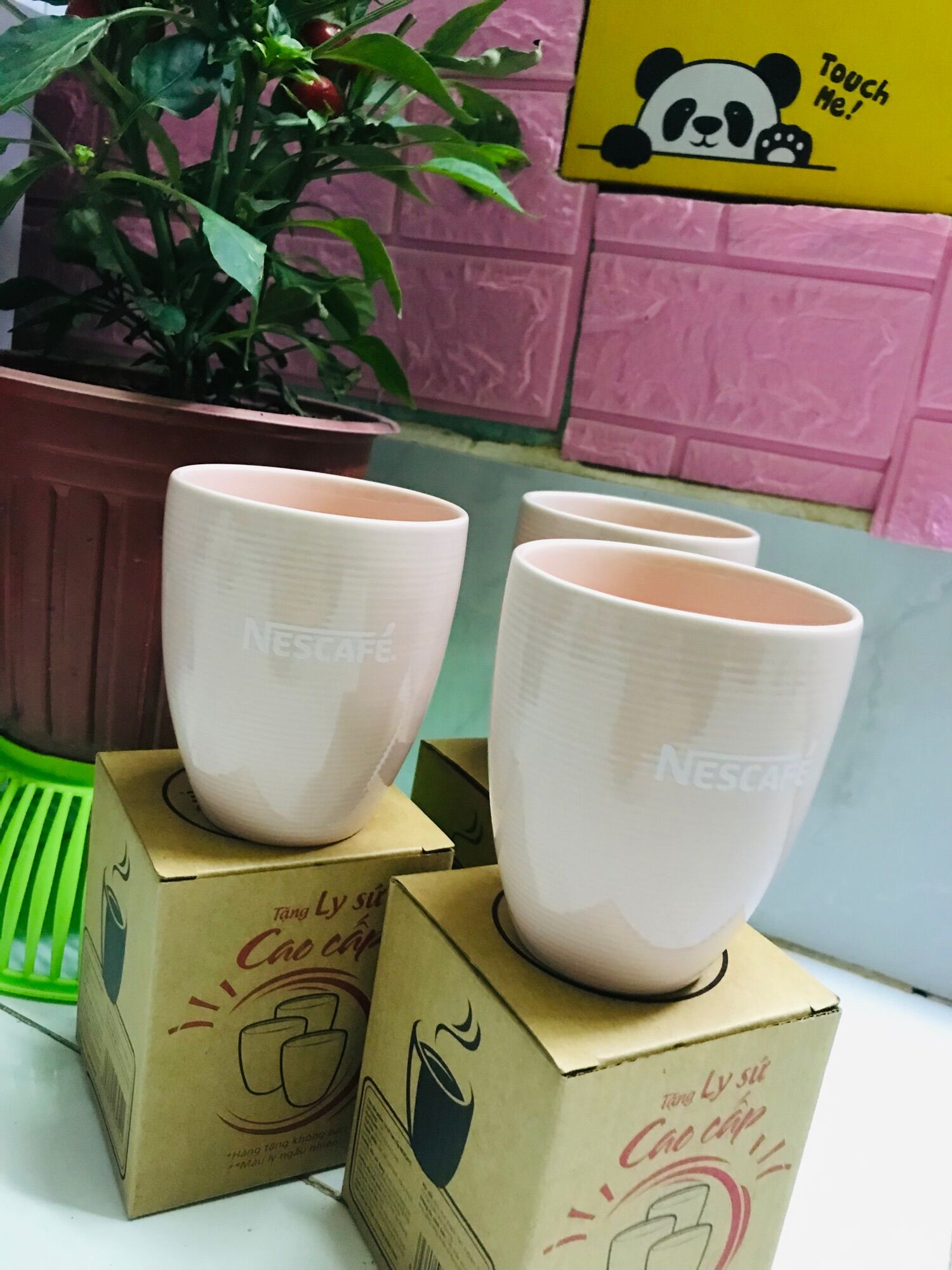 Ly sứ nescafe