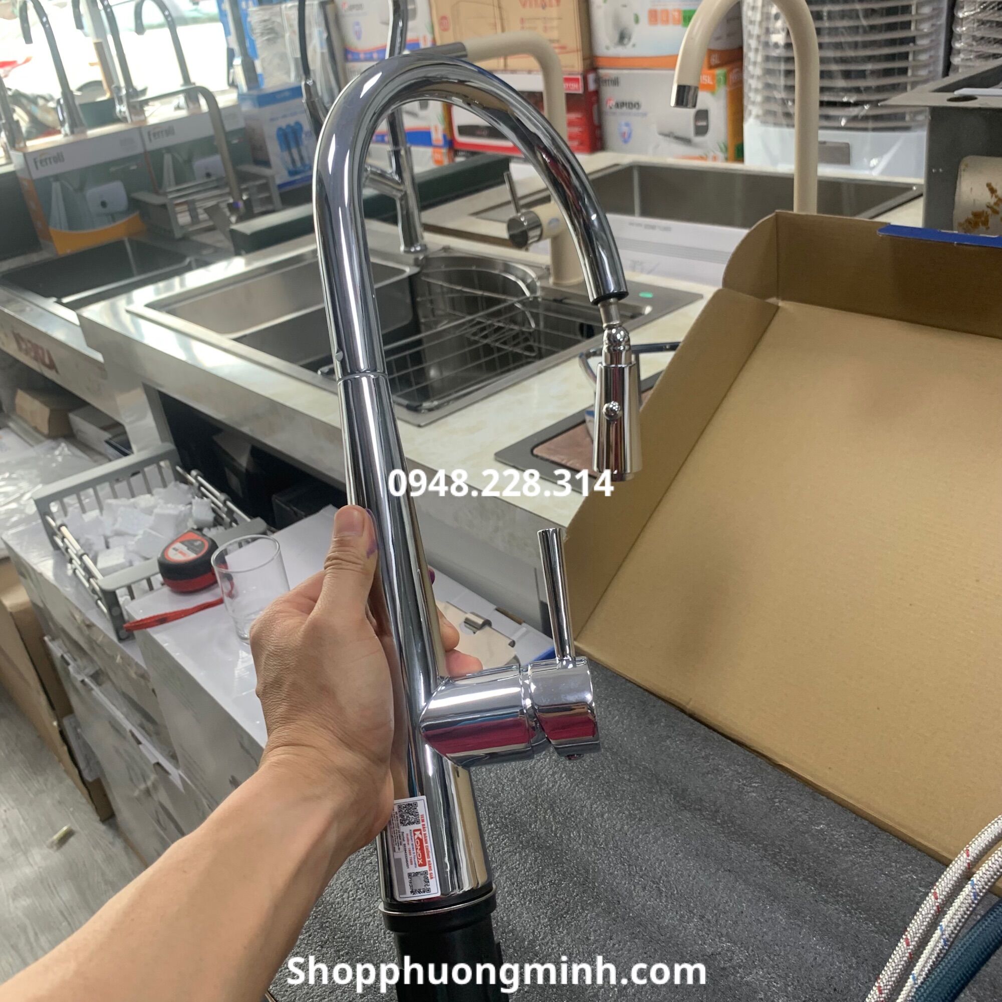 Vòi rửa bát rút Konox KN1901C