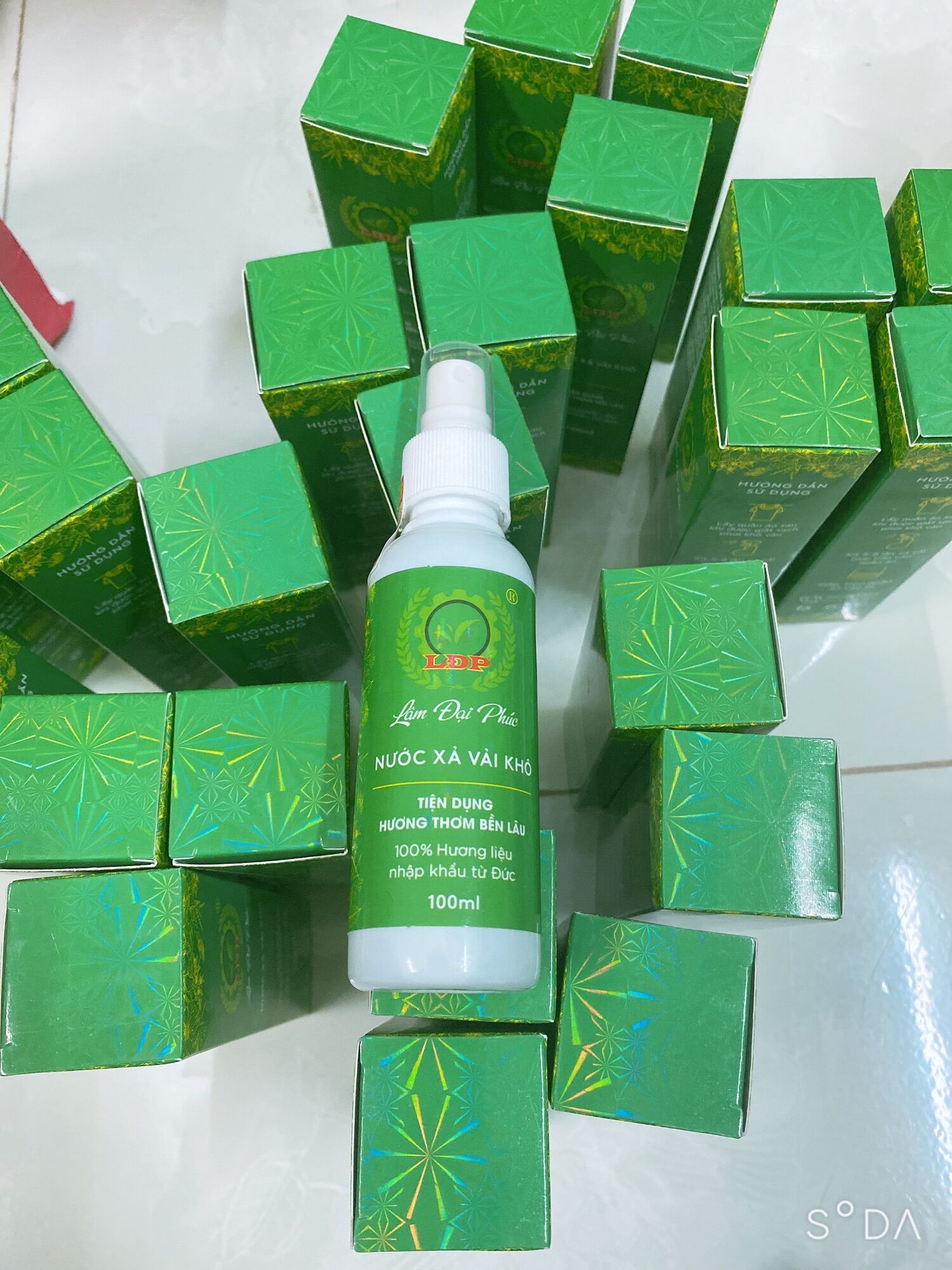 5 CHAI NƯỚC XẢ VẢI KHÔ ( màu xanh ) - Lâm Đại Phúc
