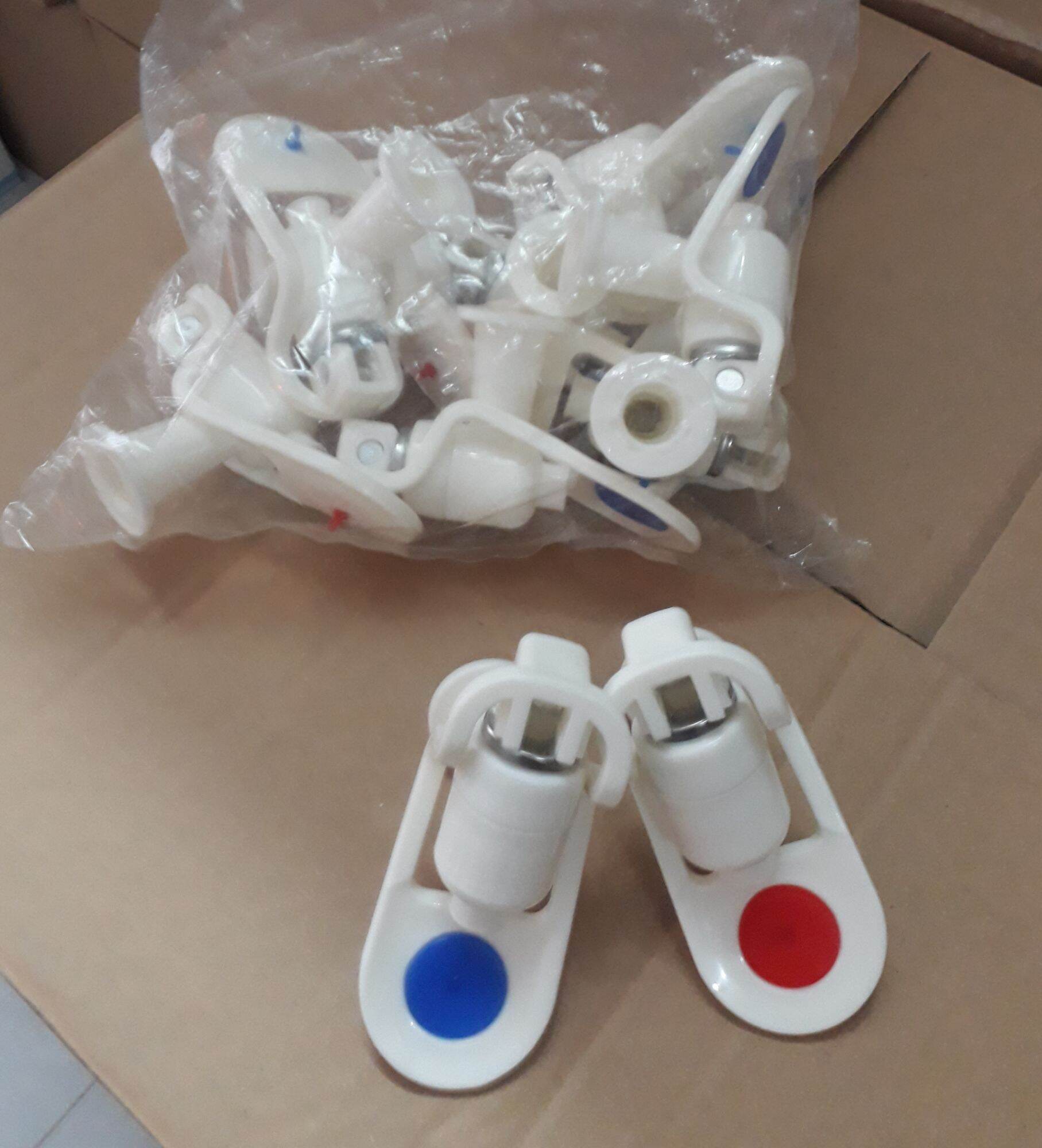 [HCM]Bộ vòi(răng trong) dùng cho máy nước uống nóng lạnh