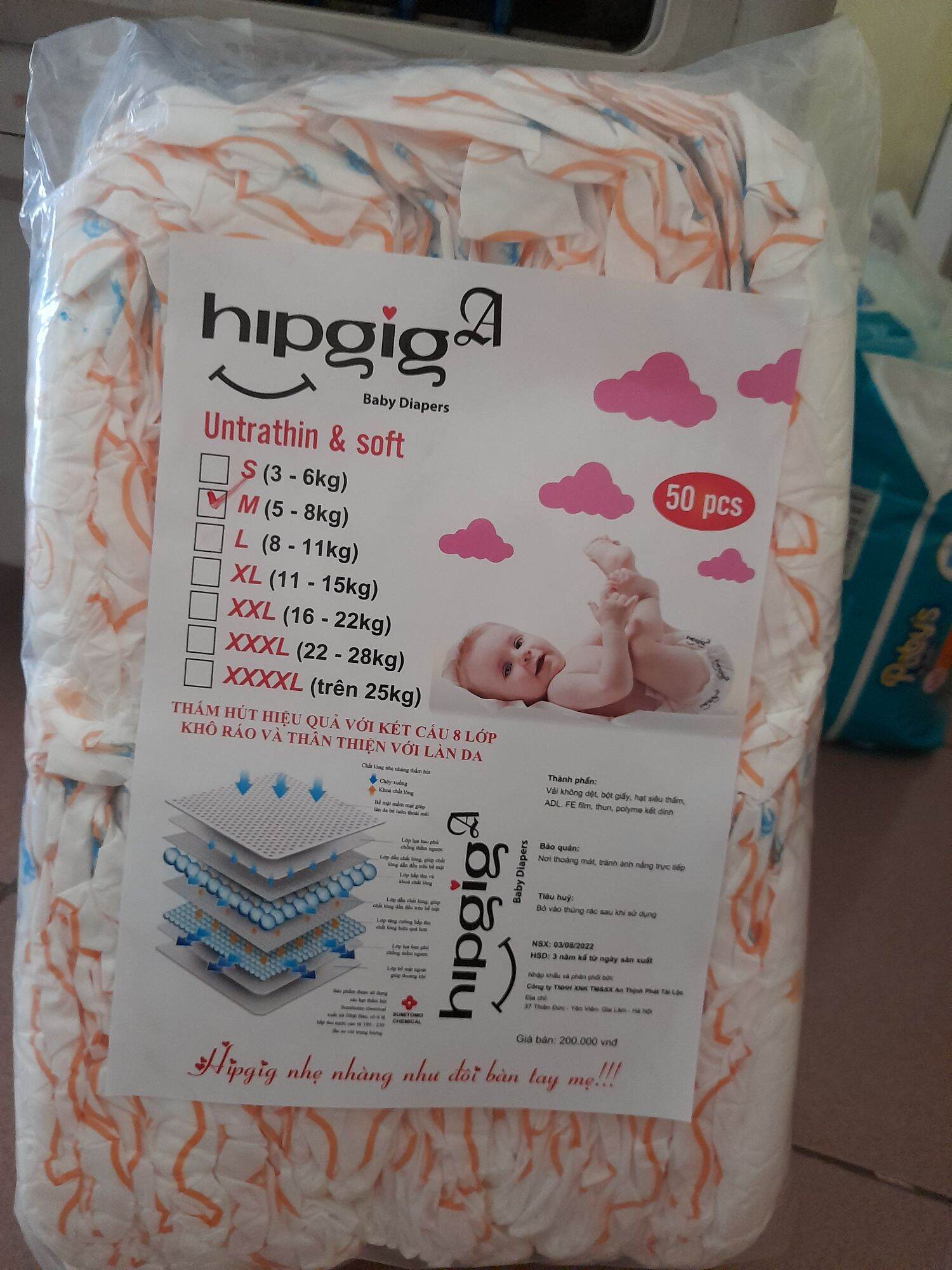 Bỉm dán hipgig 100 miếng .