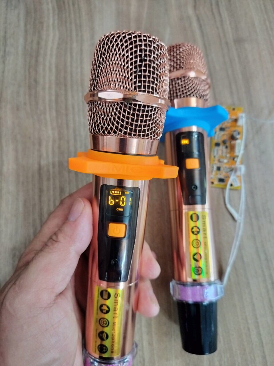 Micro UGX8 Vàng Đồng Tăng Kèm Cặp Chống Lăn
