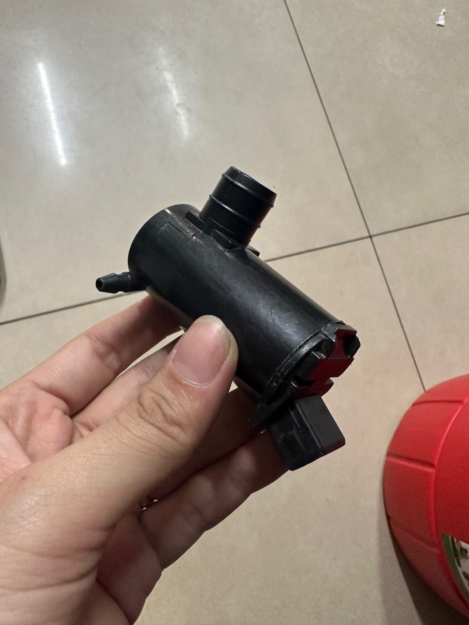 MÔ TƠ BƠM NƯỚC RỬA KÍNH FORD TRANSIT 2008-2021