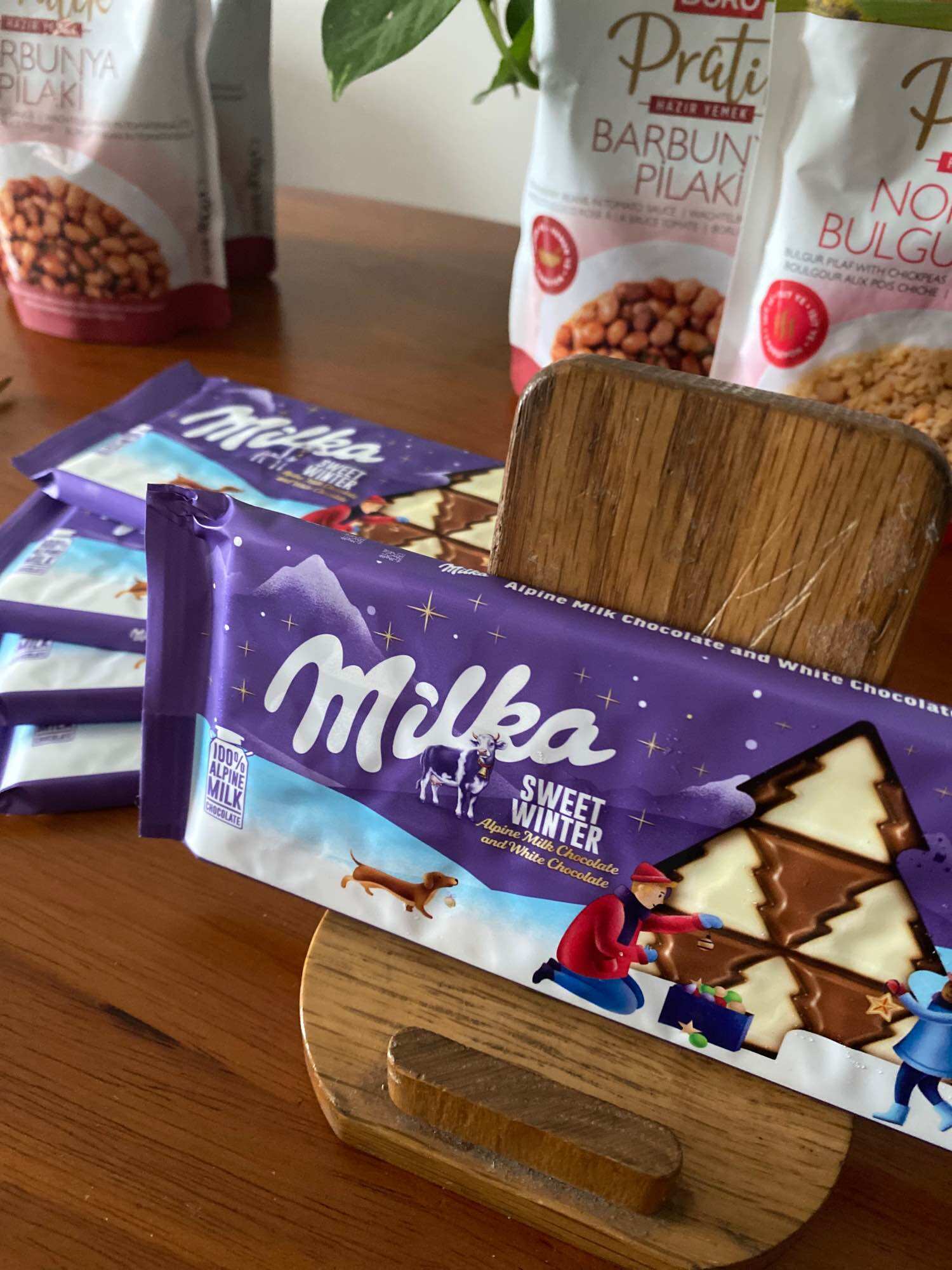 Socola Milka Sweet Winter Nội Địa Đức 100 g