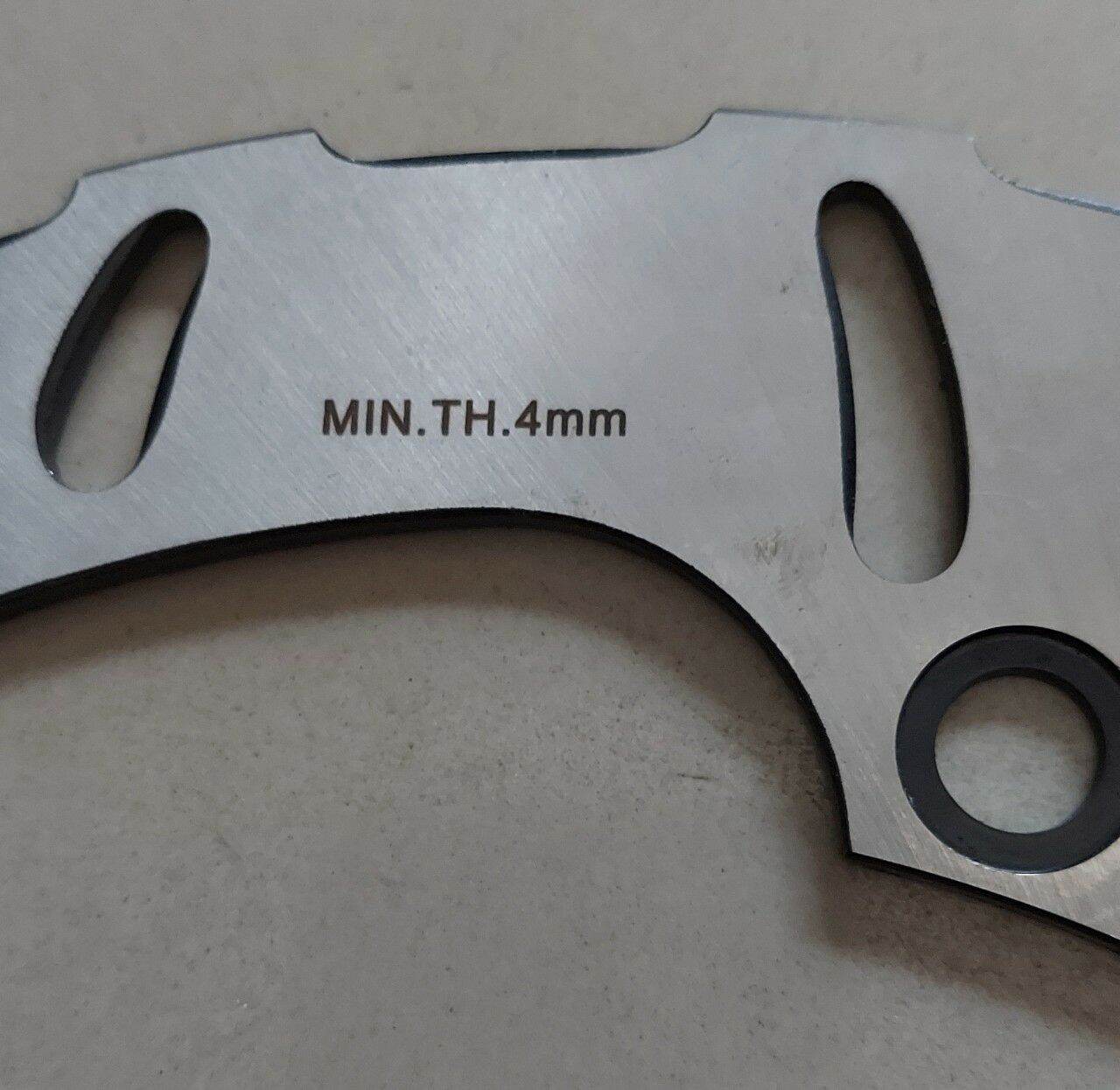đĩa trước sau dành cho xe RAIDER SATRIA( mẫu ngẫu nhiên nhiên, )