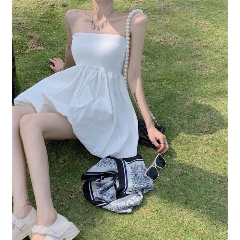 Đầm cúp ngực đuôi váy bồng bềnh siêu xinh