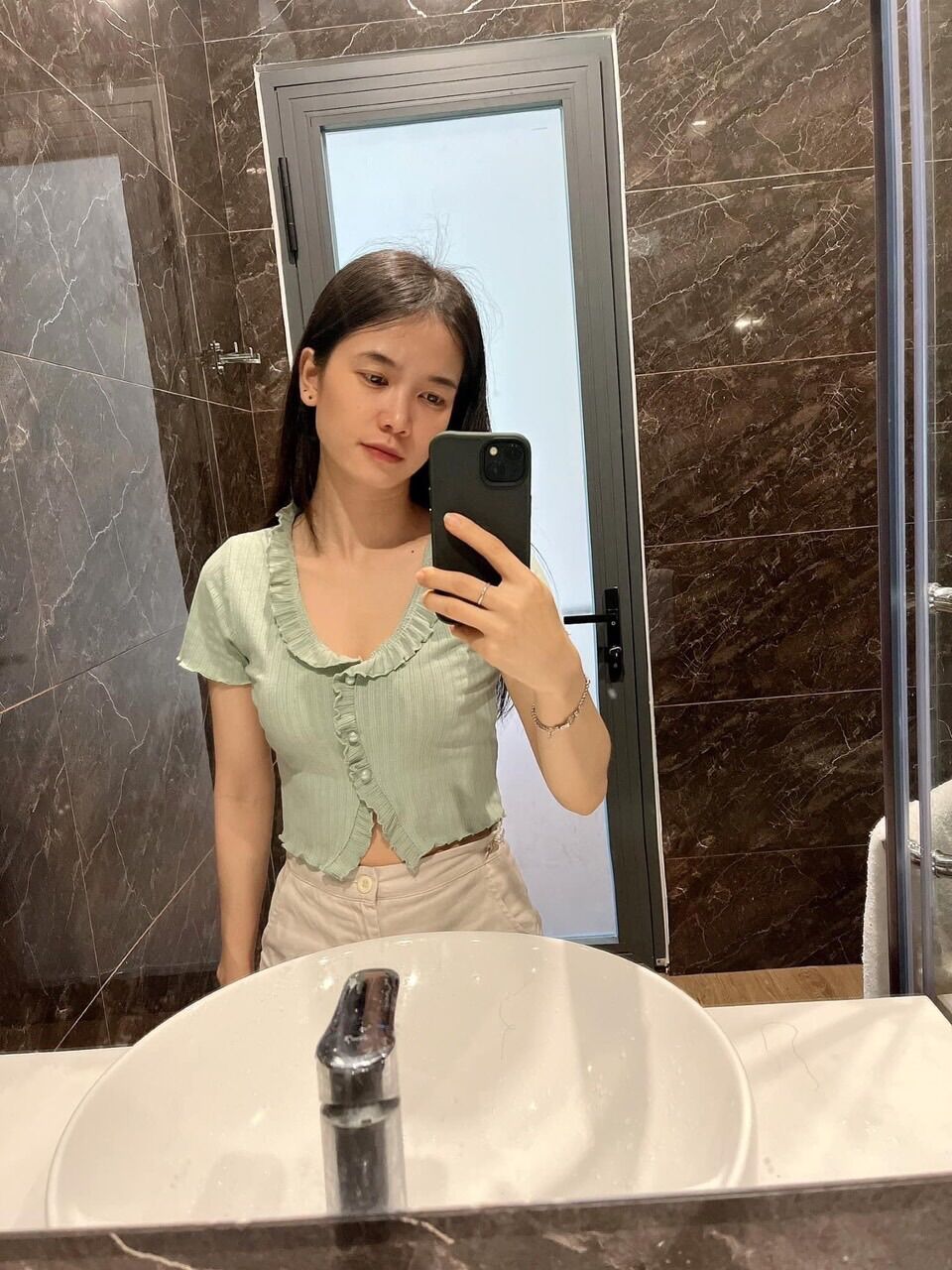 [HCM]ÁO KIỂU BÈO NÚT BỌC CROPTOP NỮ