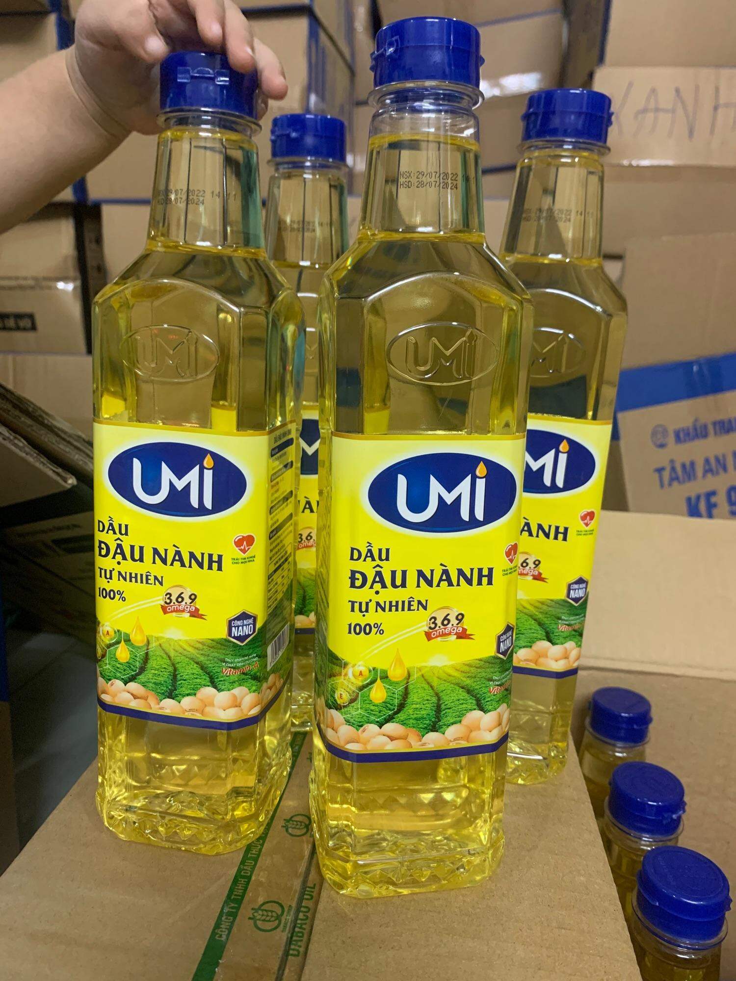 1 chai dầu ăn đậu nành 100% Umi tốt cho tim mạch và sức khoẻ