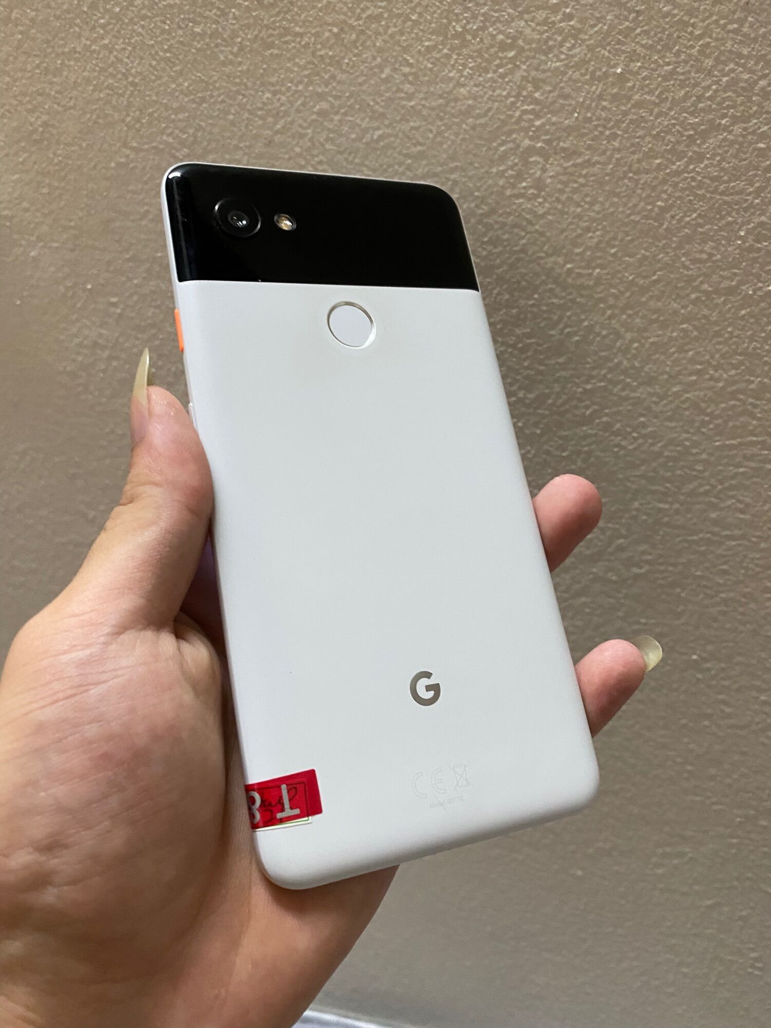 Điện thoại google pixel 2XL [Màn hình độ phân giải cao 2K Camera đẹp Cấu hình khủng snap 836 pin trâu hơn 3000mah]