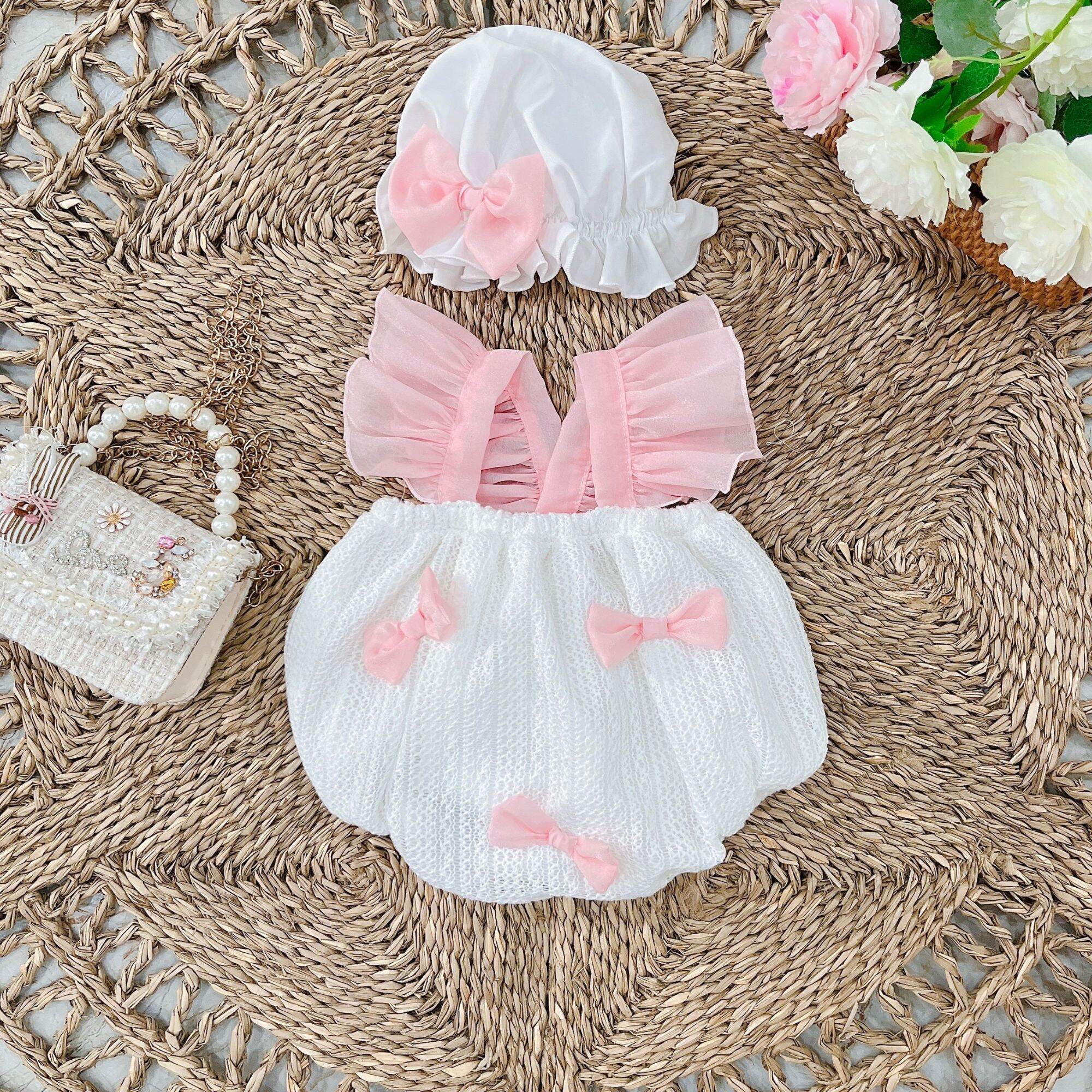 Váy body bé gái ren đan tiểu thư sang chảnh