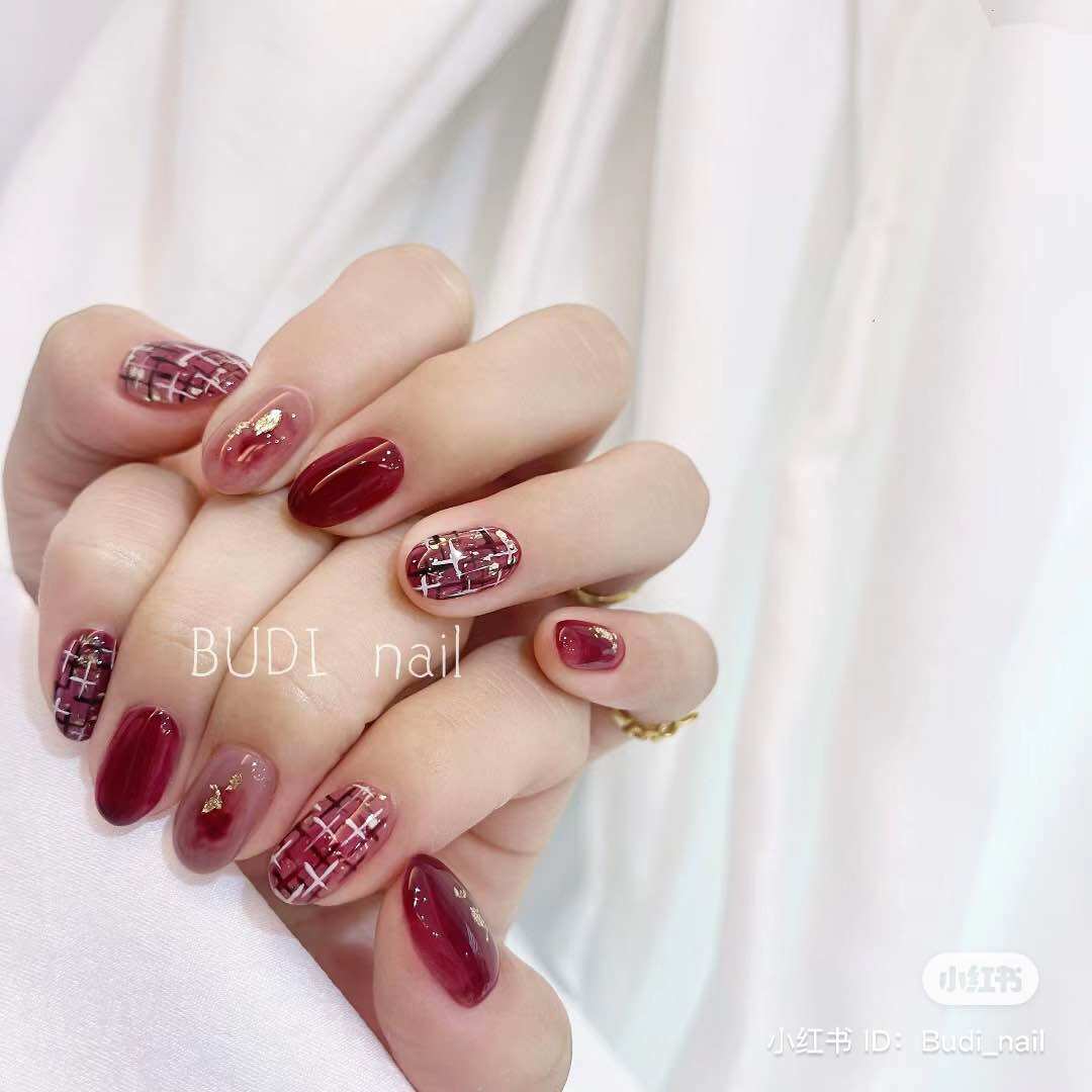 Nailbox thiết kế- mẫu nail tone đỏ noel
