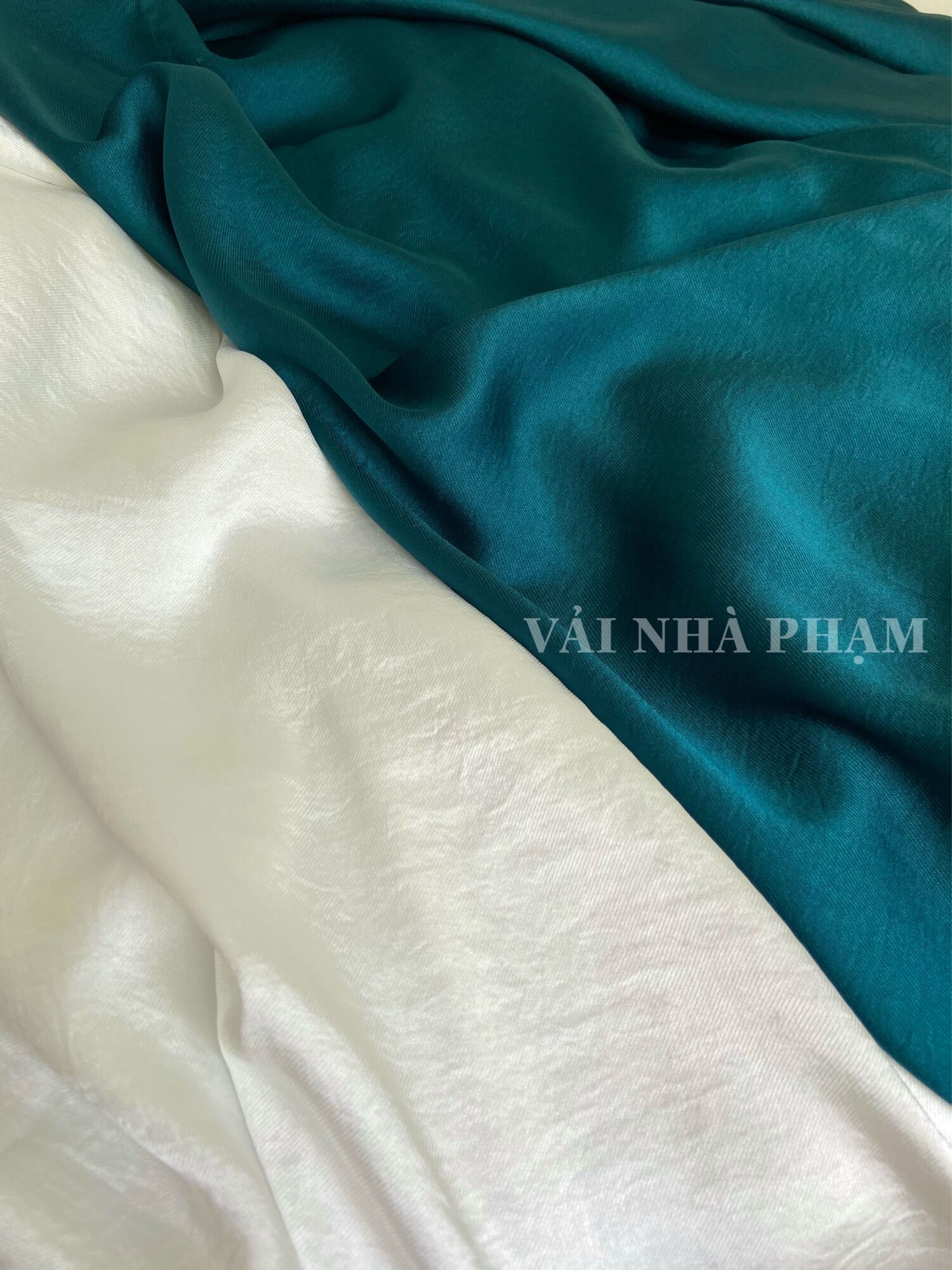 VẢI LỤA HAI DA - VẢI ÁO DÀI CAO CẤP