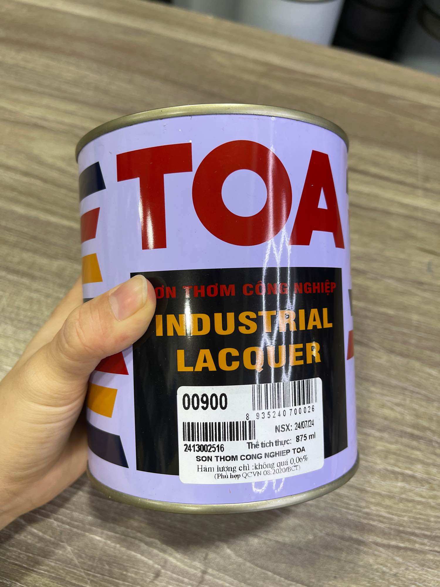 Sơn Toa 900 (trắng).Đóng lon 1kg ( sơn oto-xe máy)