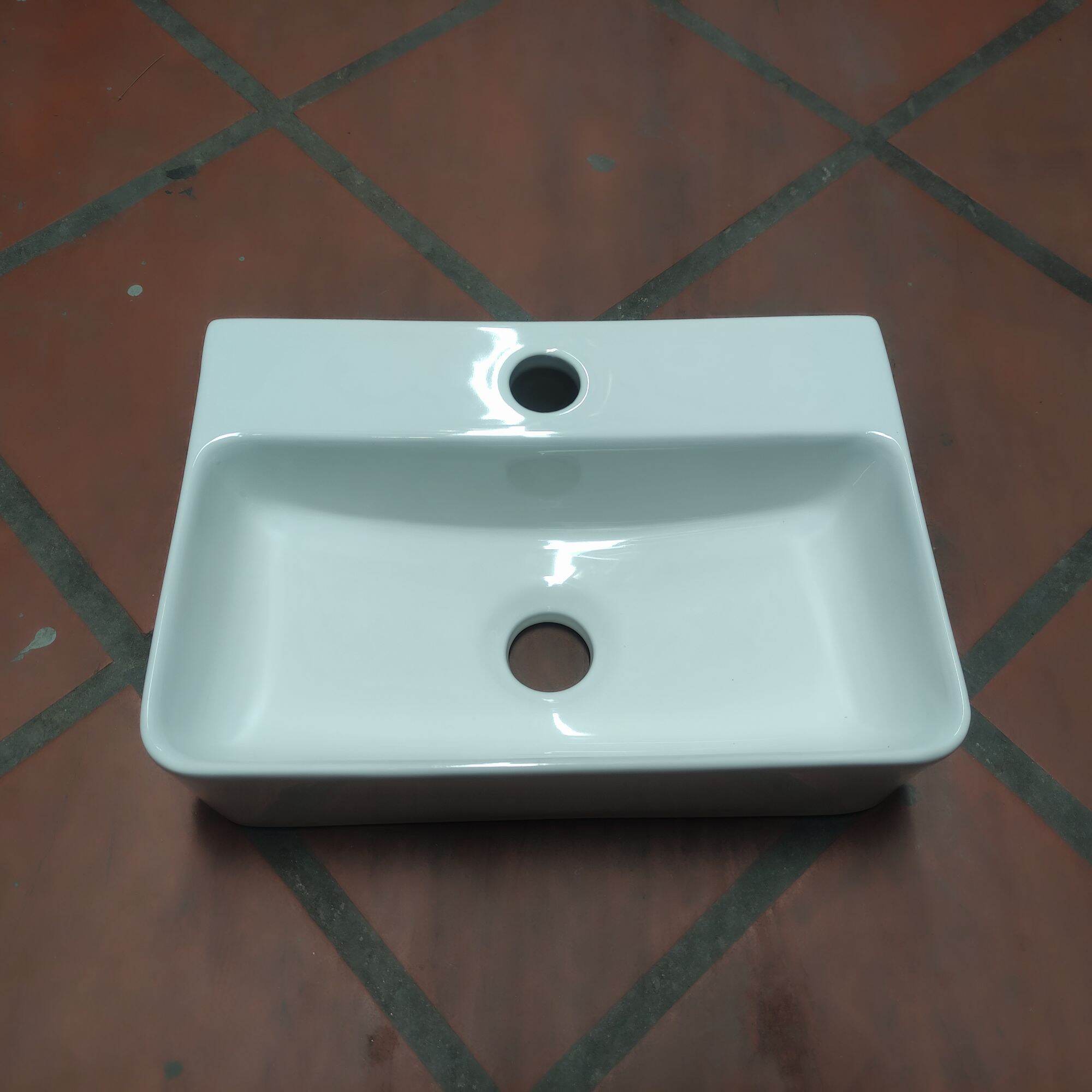 Chậu lavabo mini 36x25cm