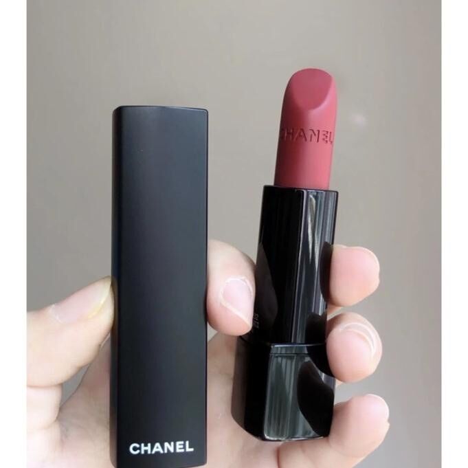 Son CHANEL Rouge Allure Velvet Extreme 132 Endless