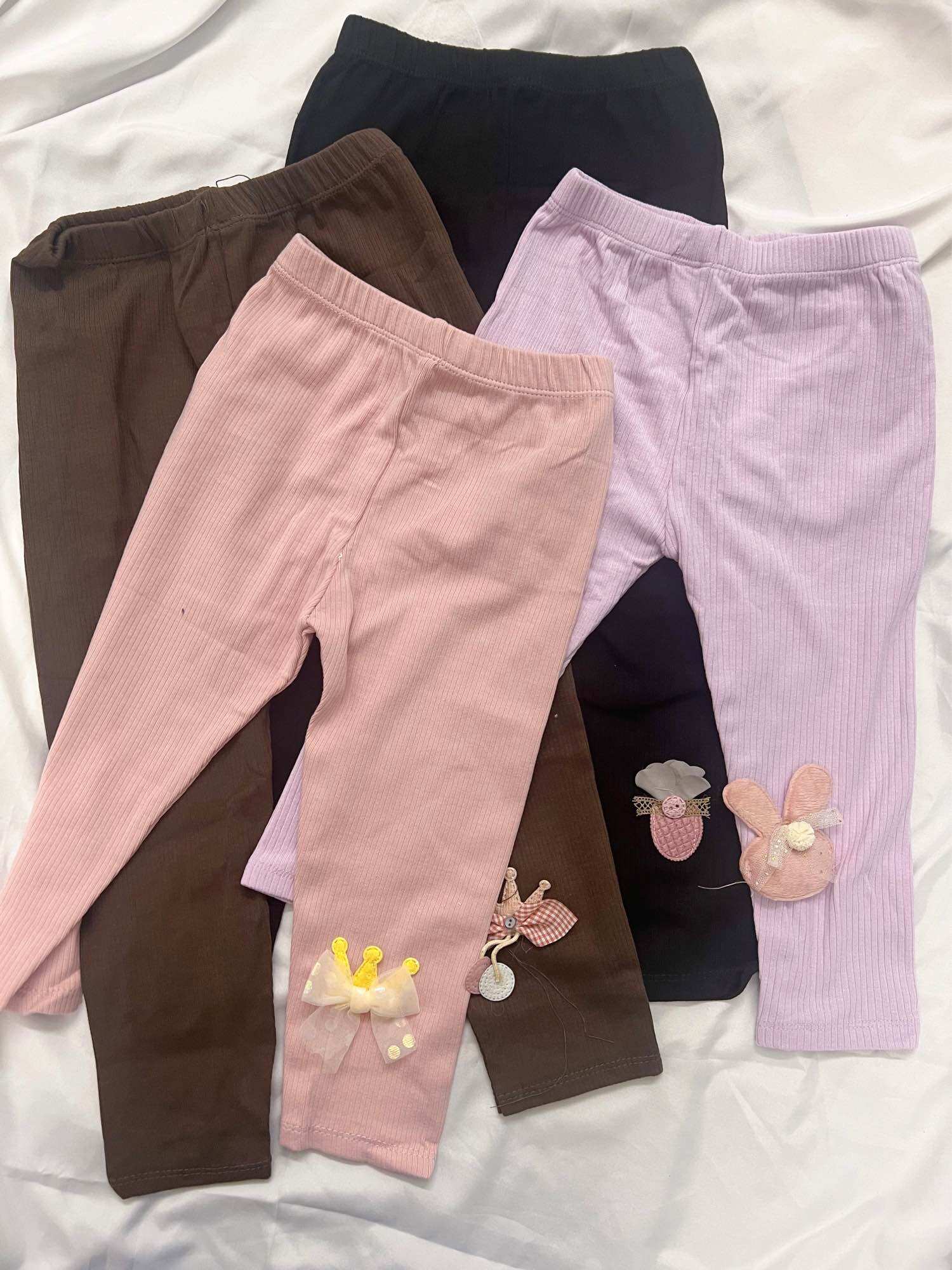 Set 4 Quần len tăm cho bé gái