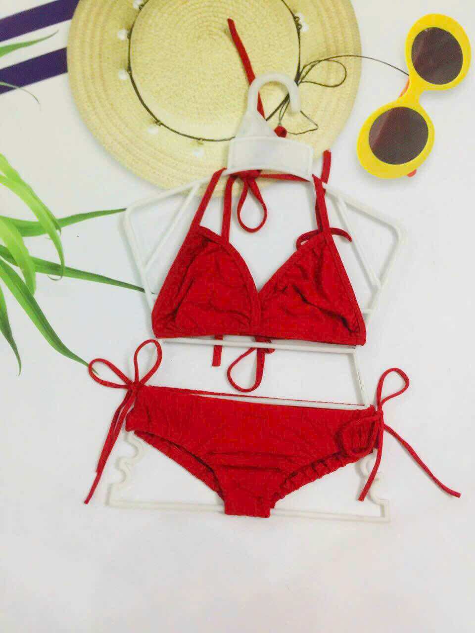 Bikini 2 mãnh cho bé gái