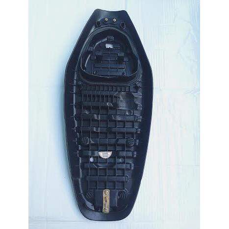 Đế nhựa yên xe wave s110