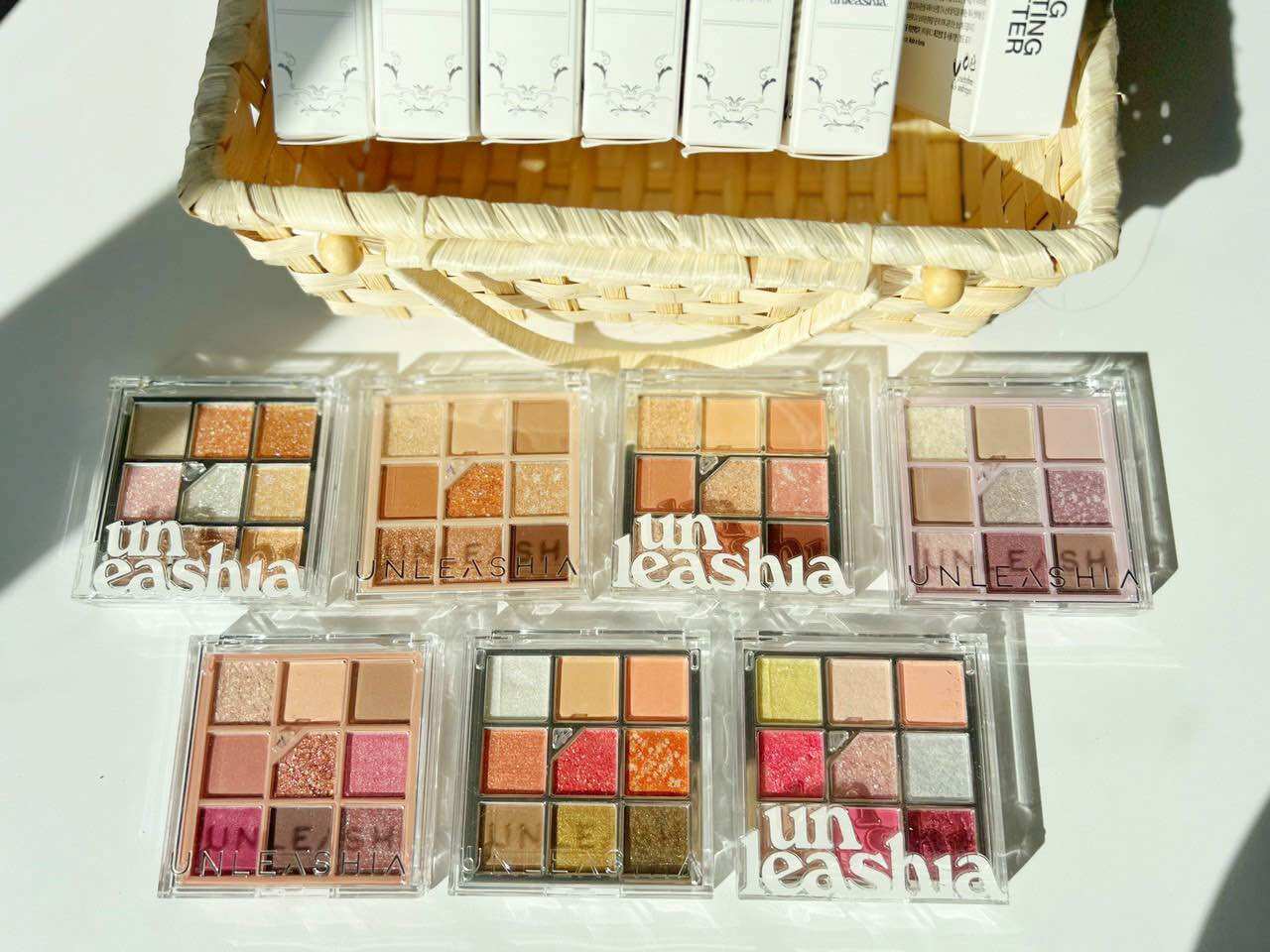 Bảng phấn mắt 9 màu unleashia glitter eye palette
