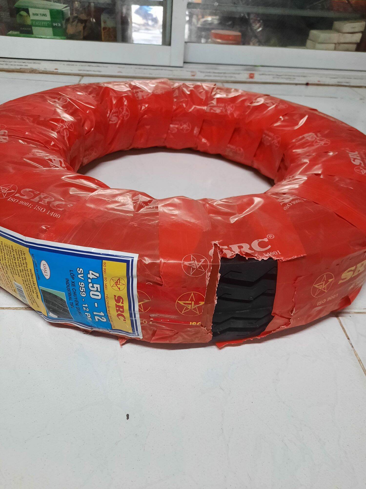 Lốp 450-12 Sao vàng 12pr. Chất lượng cao dành cho xe ba bánh ba gác tự chế