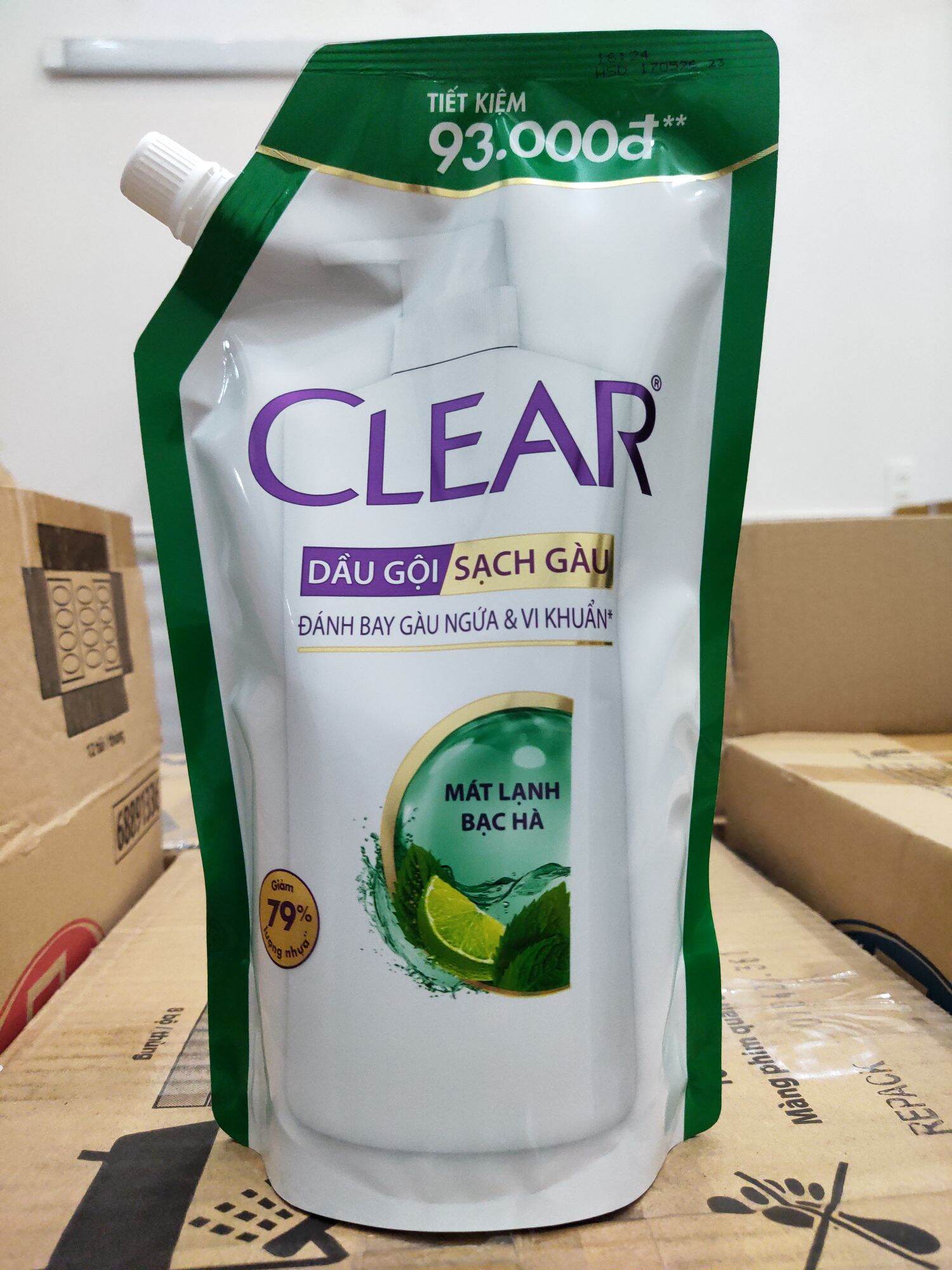 Dầu gội đầu Clear bạc hà túi 630g.