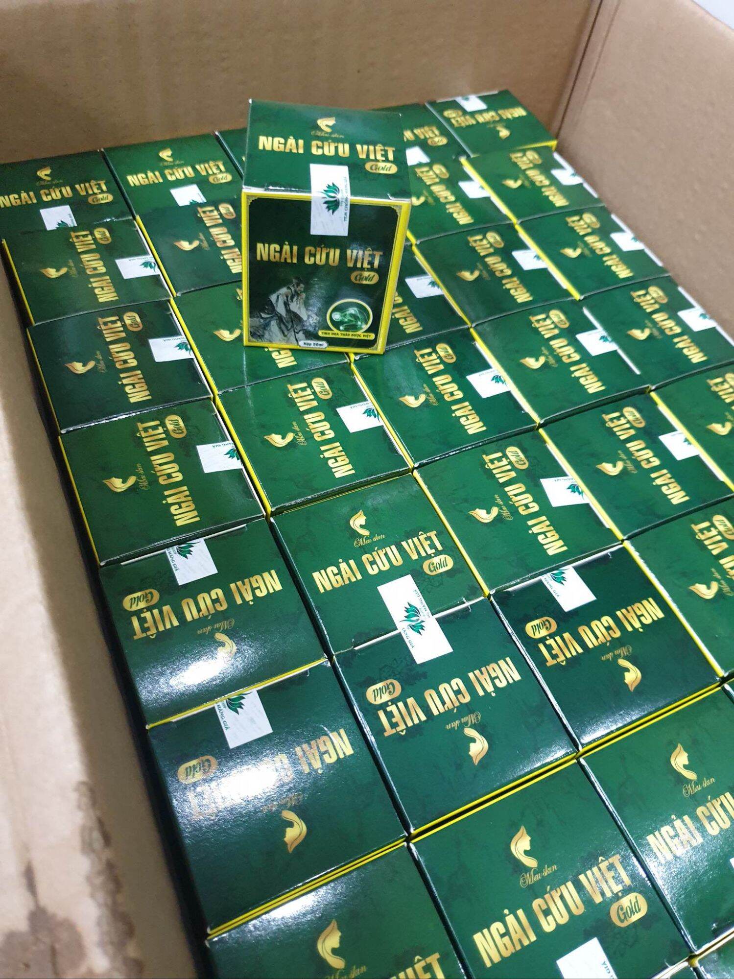 Tinh dầu ngải cứu việt 50ml