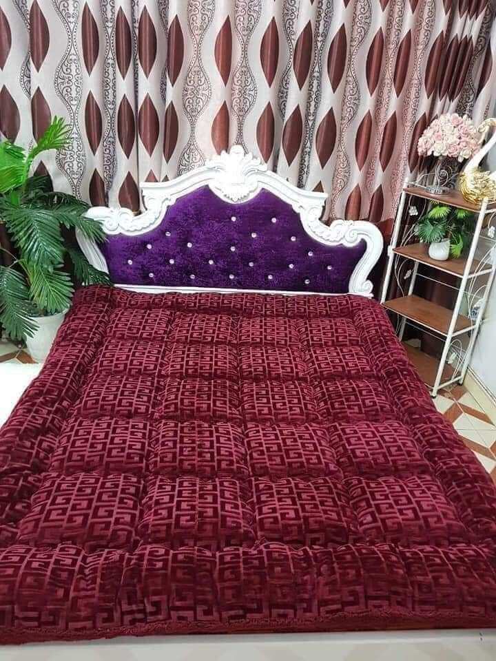 Chăn Lông Cừu chữ Vạn Chần bông 3 lớp