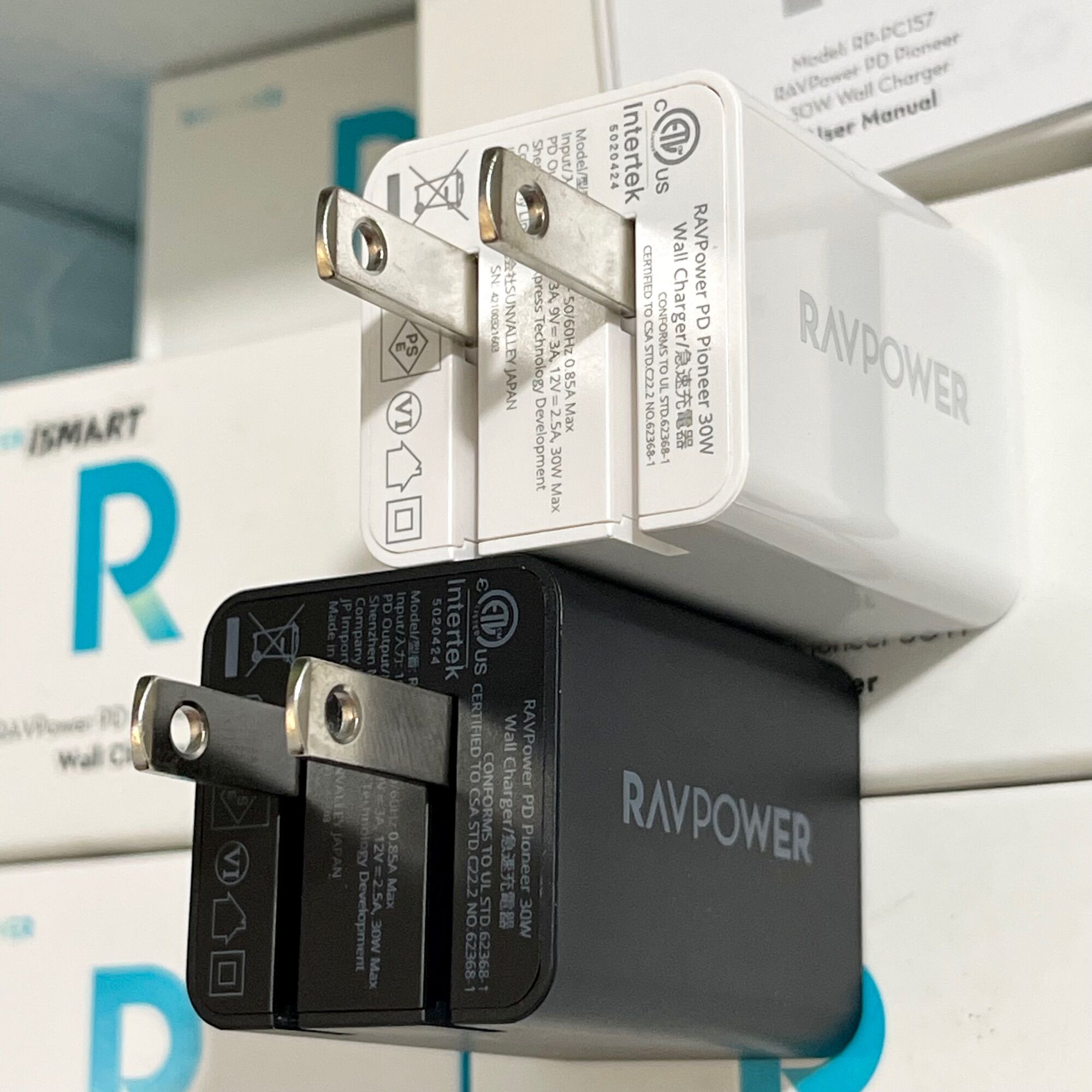 Củ Sạc RAVPower 30W RP-PC157 GaN PPS