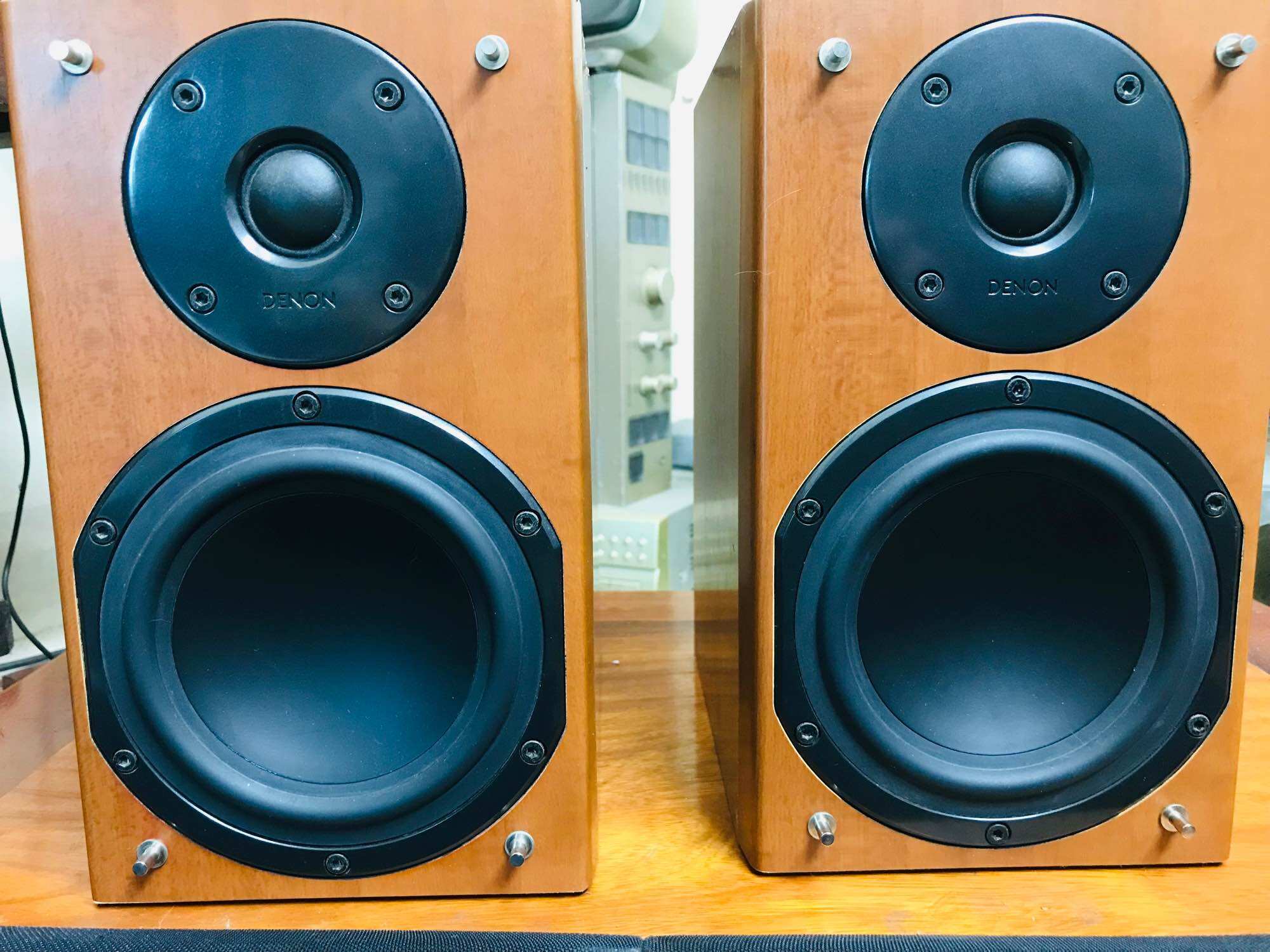 Đôi loa denon mx33