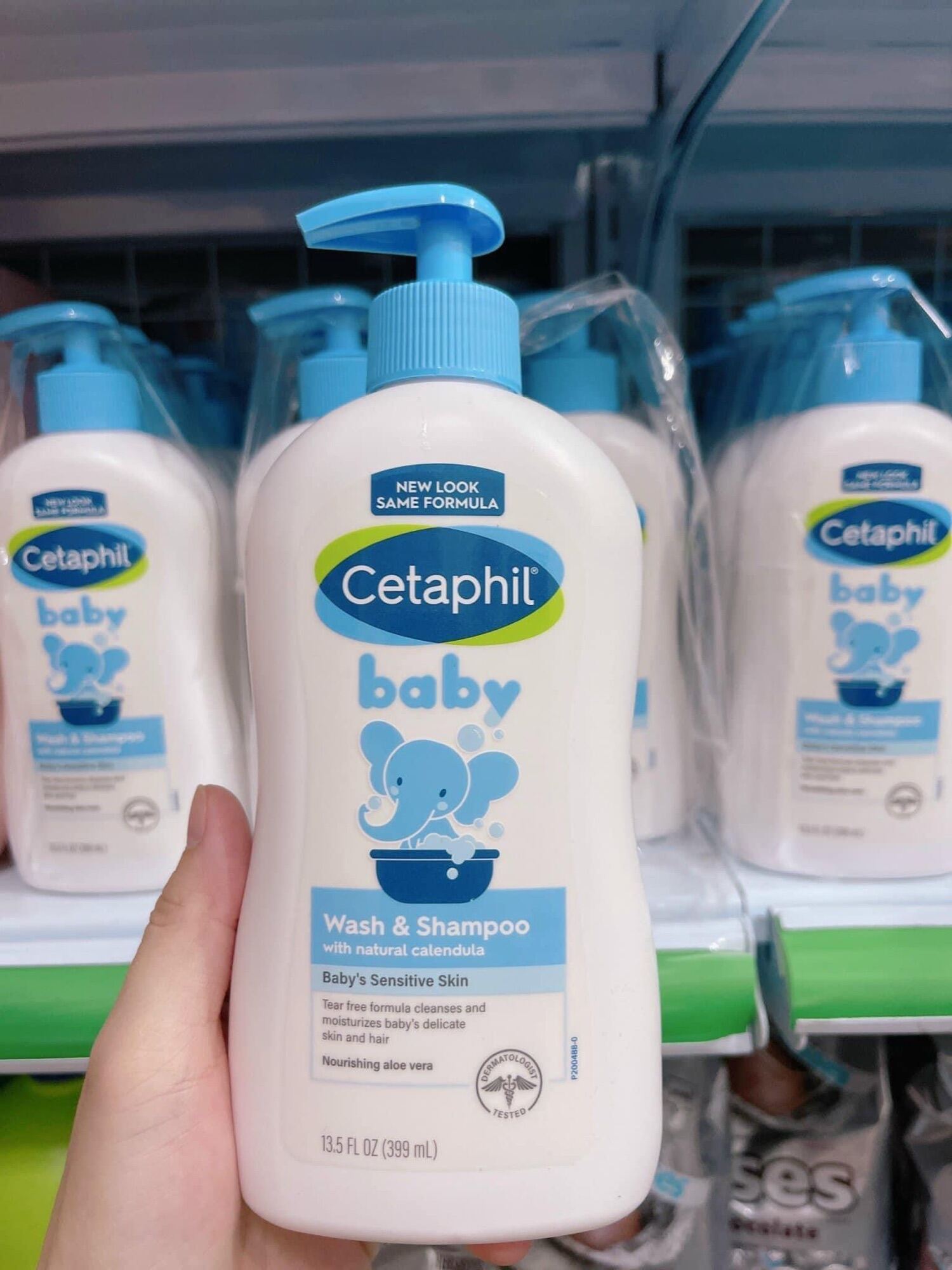 Sữa tắm gội Cetaphil Baby 399 ml của Mỹ