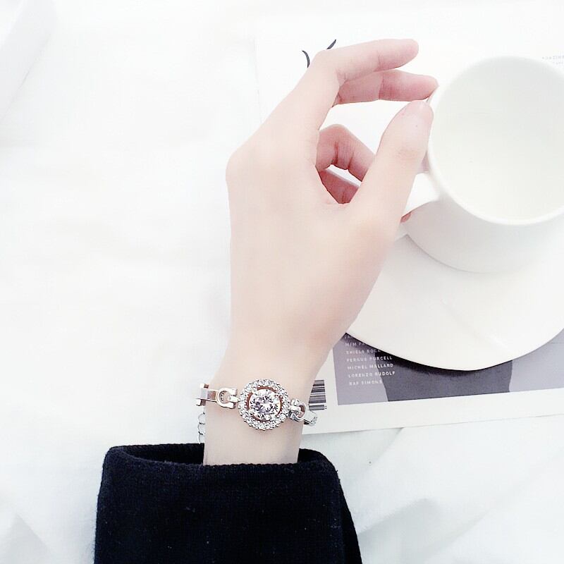 LẮC TAY ĐÍNH ĐÁ PHA LÊ CAO CẤP HOMEGAOSHOP