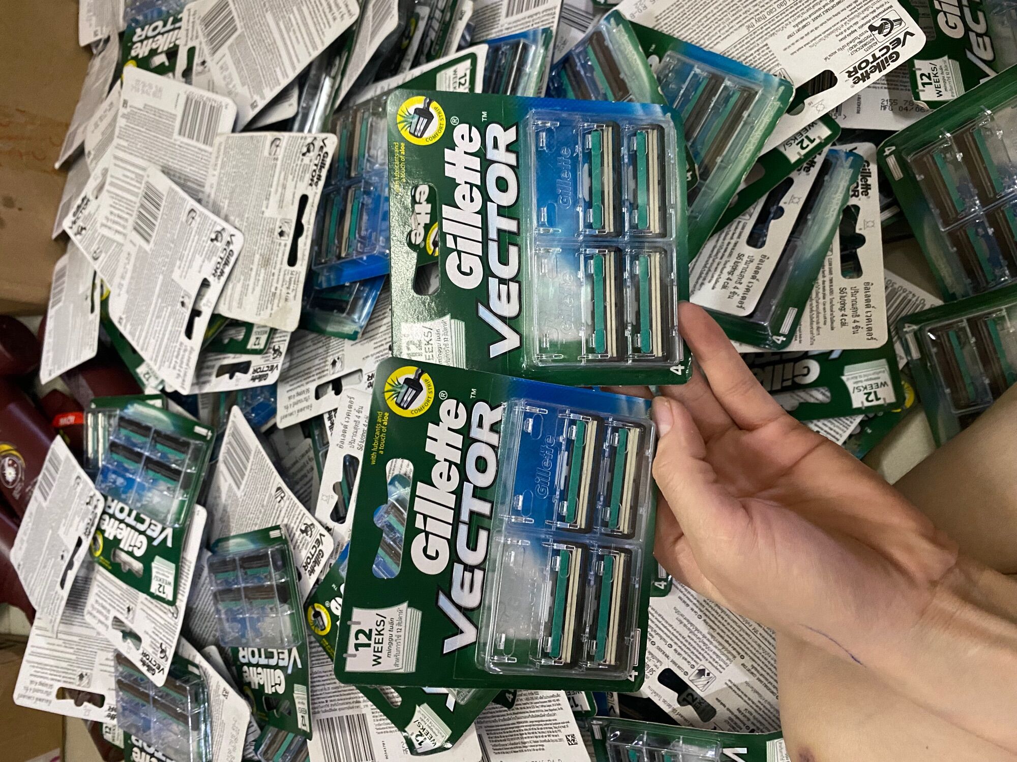Gillette Vector lưỡi cạo râu 4lưỡi -2 lưỡi - gillete mach3+ 3