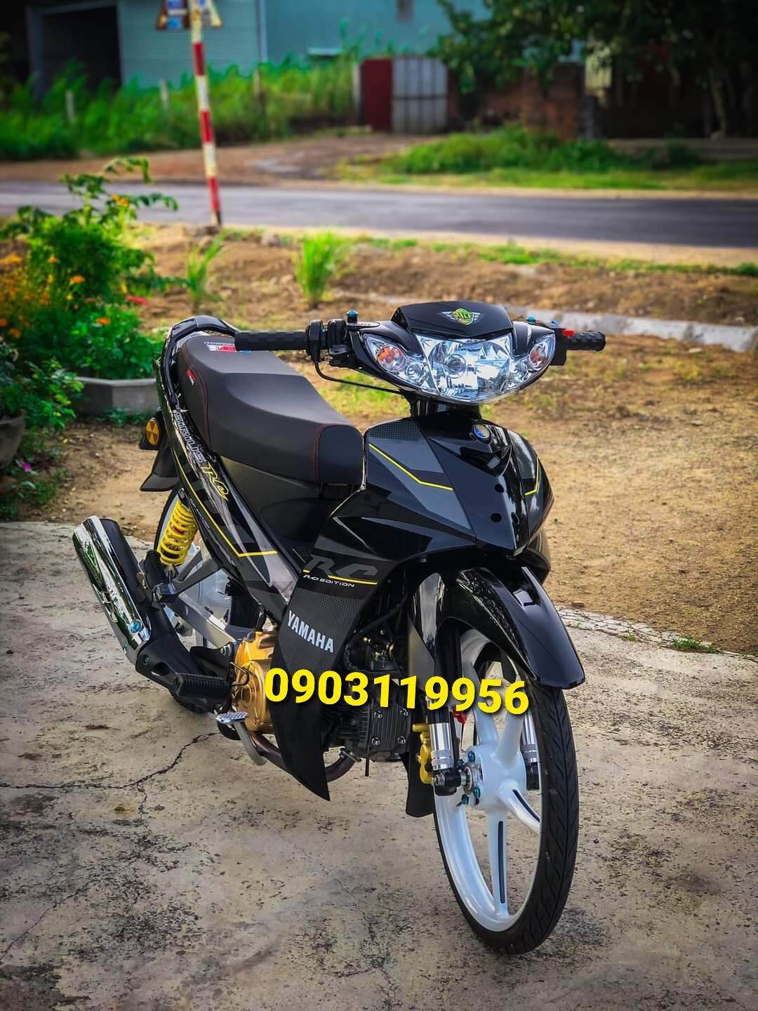 Tem rời sirius đen rc chỉ vàng