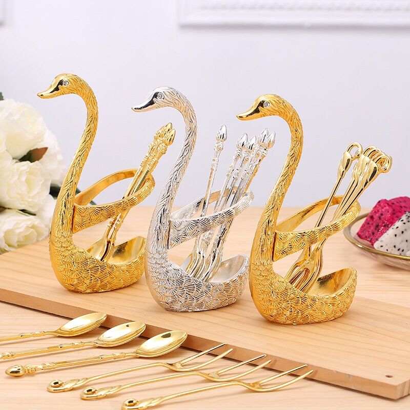 Giỏ đựng thìa dĩa hình thiên nga Huydecor