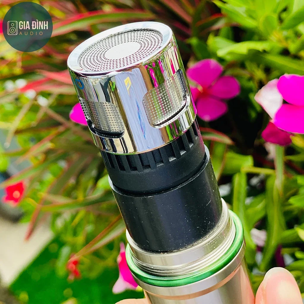 Micro nhật tomahawk